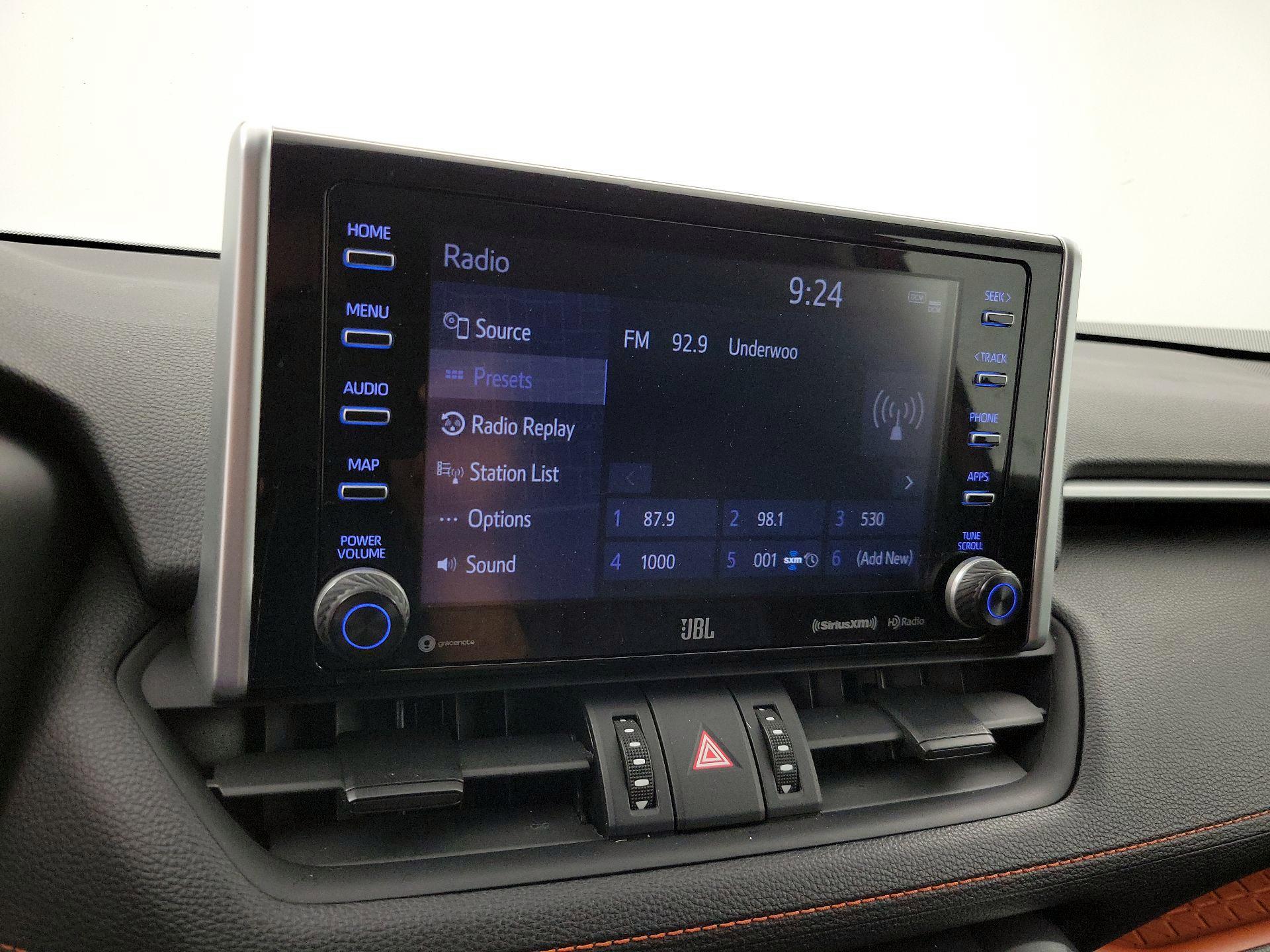 Thumbnail: 2019 Toyota RAV4 - 16