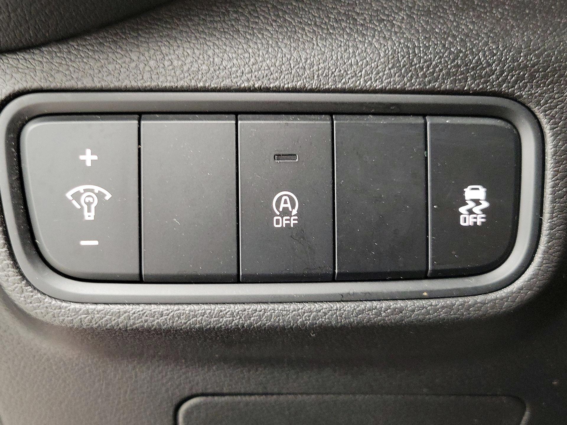 Thumbnail: 2021 Kia Soul - 13