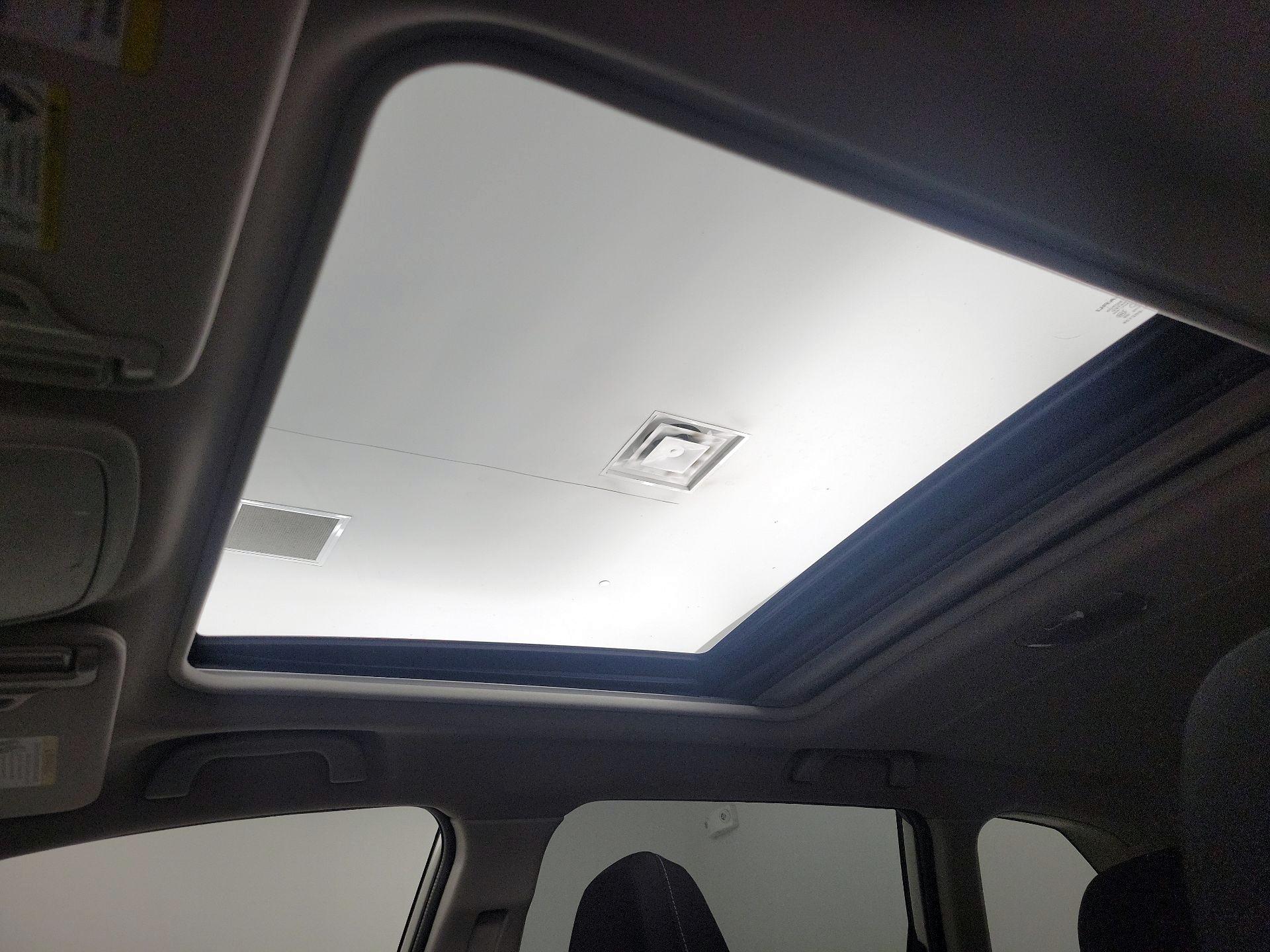 Thumbnail: 2019 Subaru Forester - 19