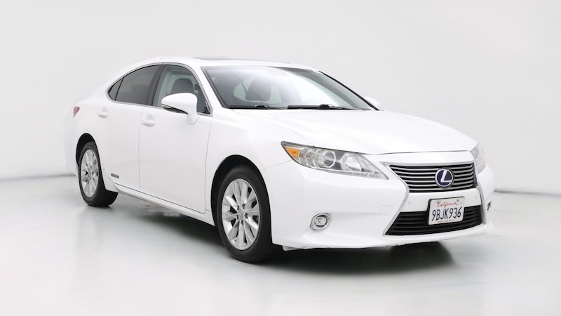 2014 Lexus ES Hybrid 300h Hero Image