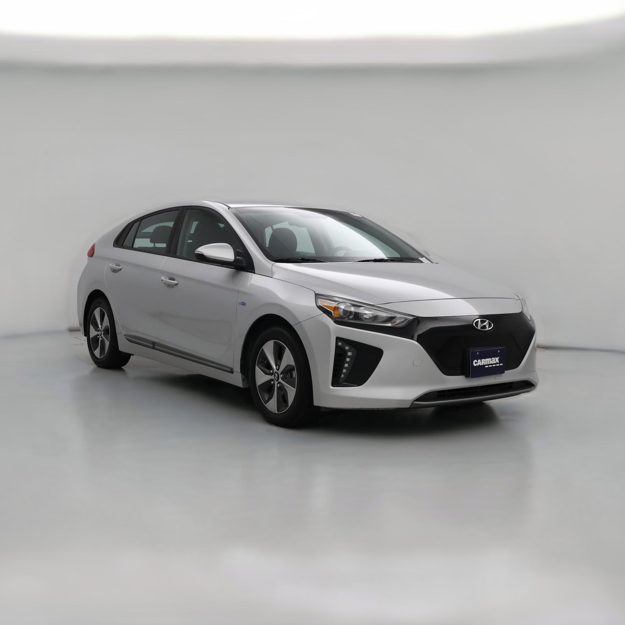 Thumbnail: 2019 Hyundai Ioniq - 1