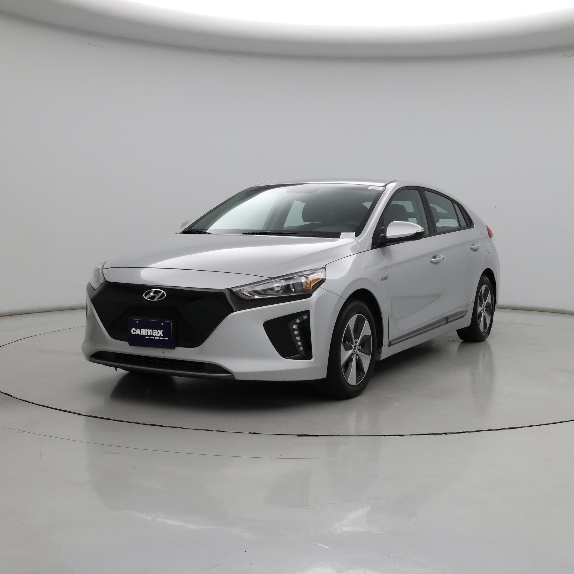 Thumbnail: 2019 Hyundai Ioniq - 4