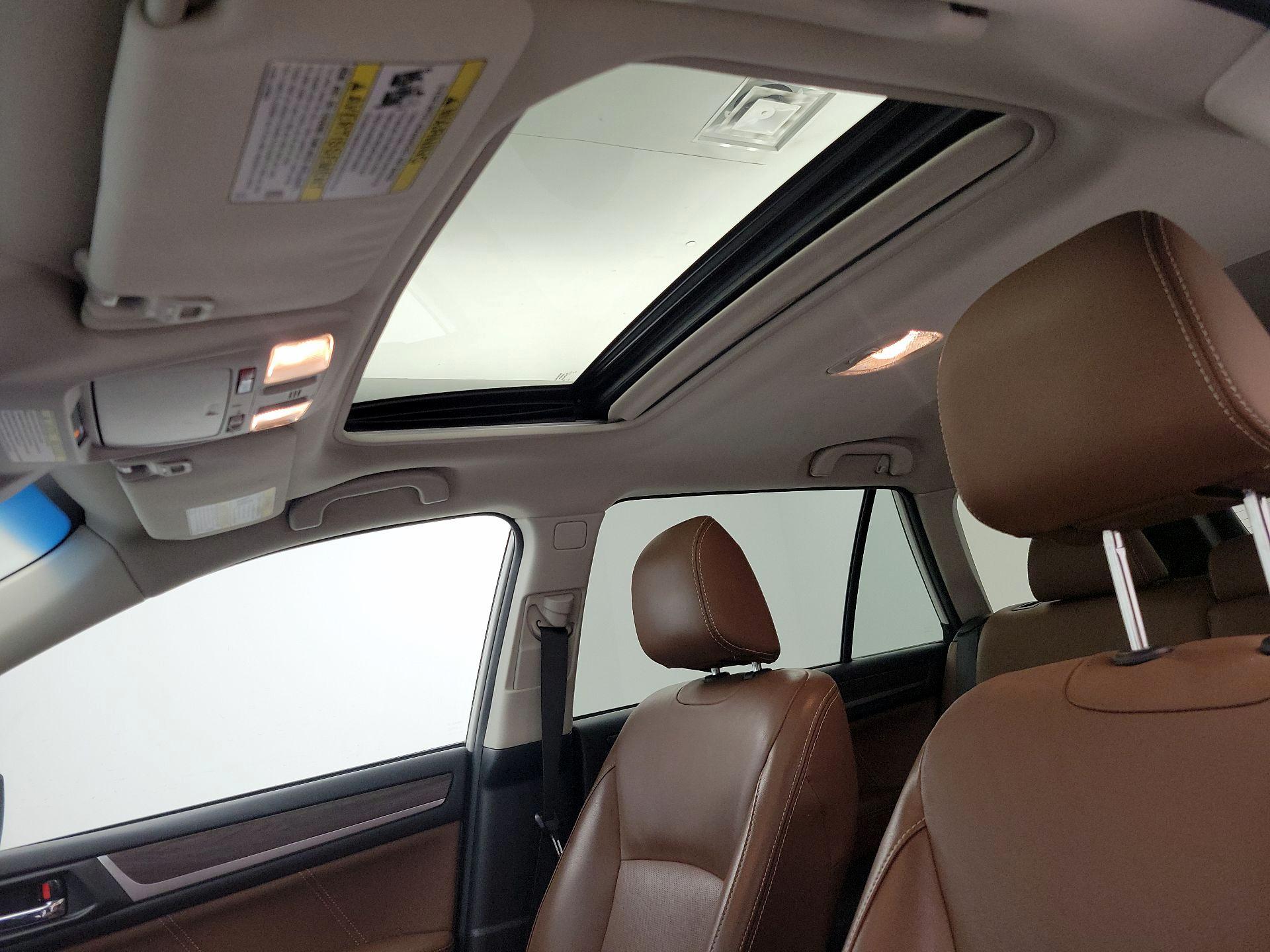 Thumbnail: 2017 Subaru Outback - 20