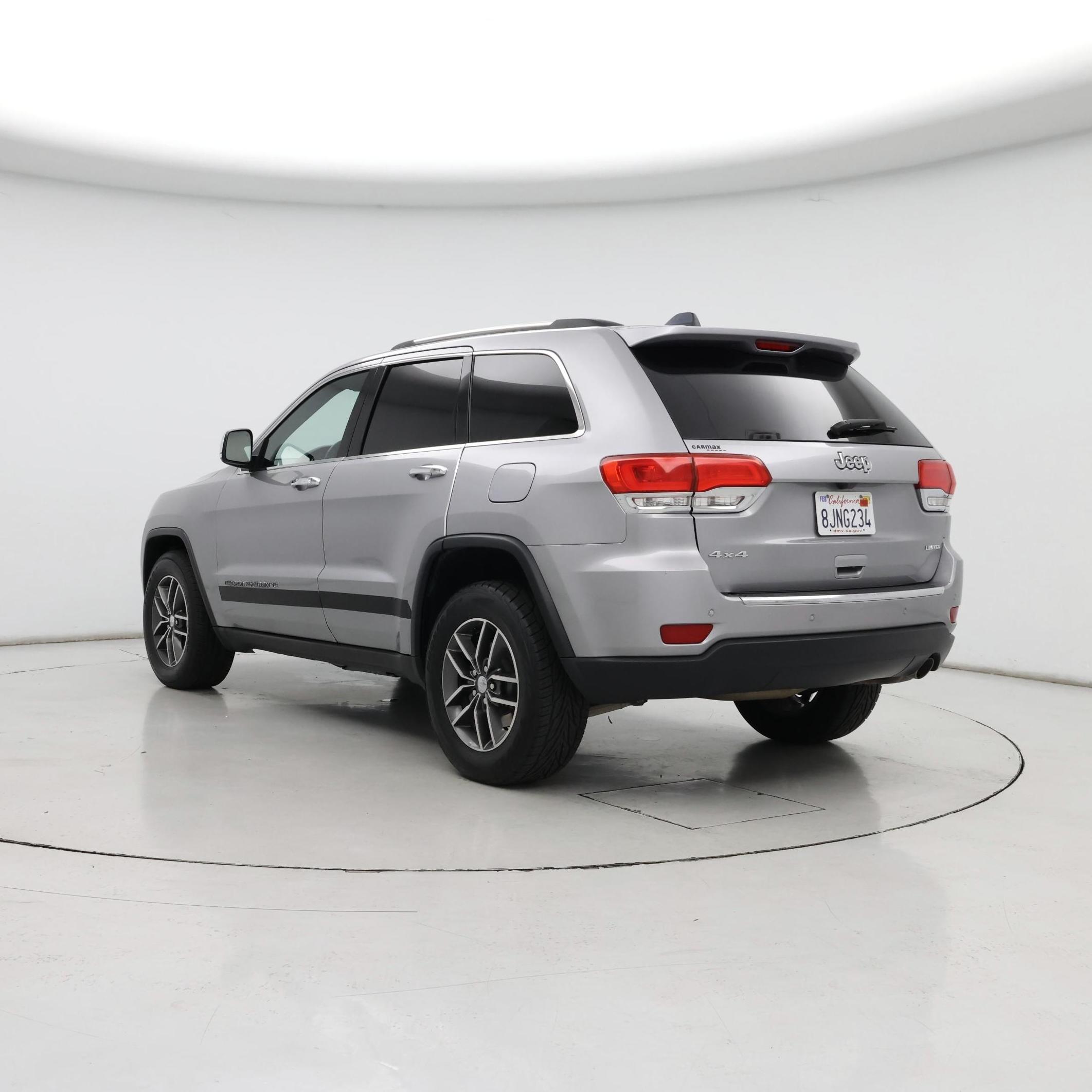 Thumbnail: 2017 Jeep Grand Cherokee - 2