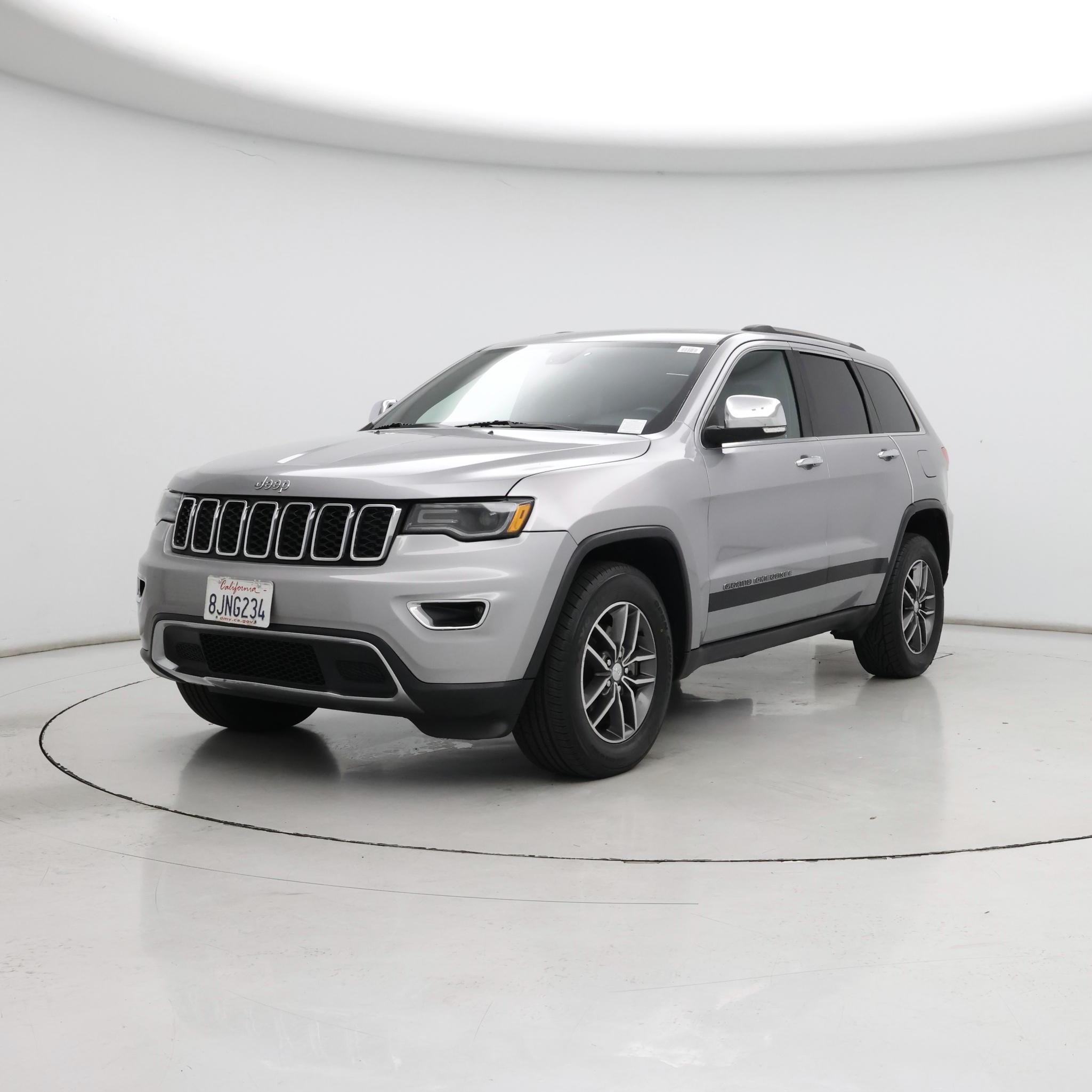 Thumbnail: 2017 Jeep Grand Cherokee - 4