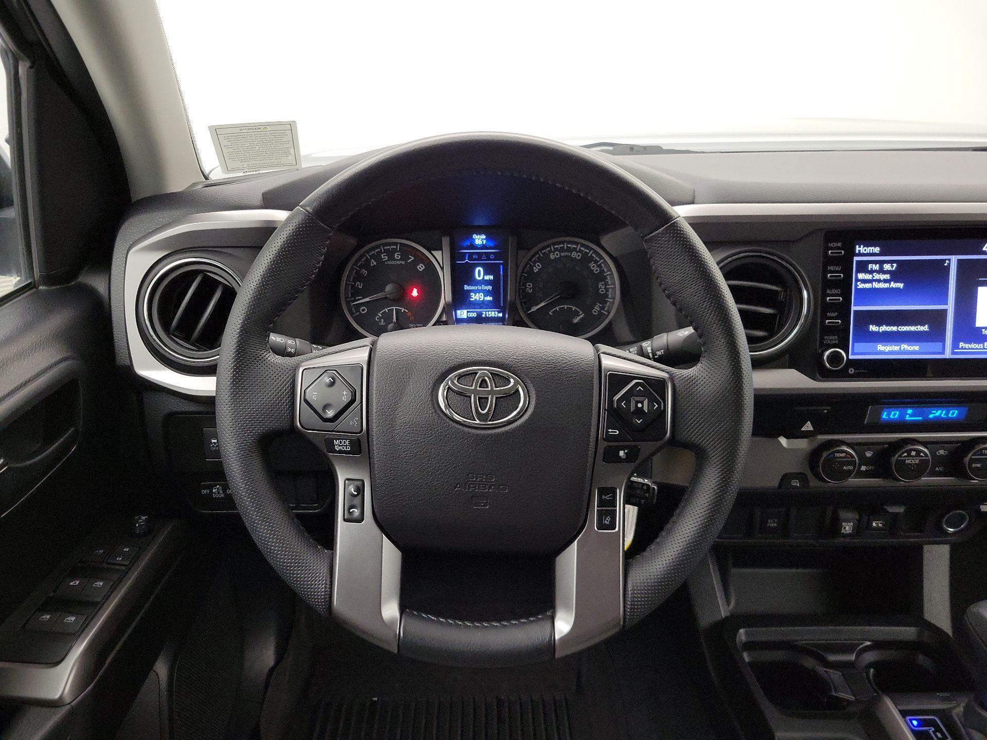Thumbnail: 2021 Toyota Tacoma - 10