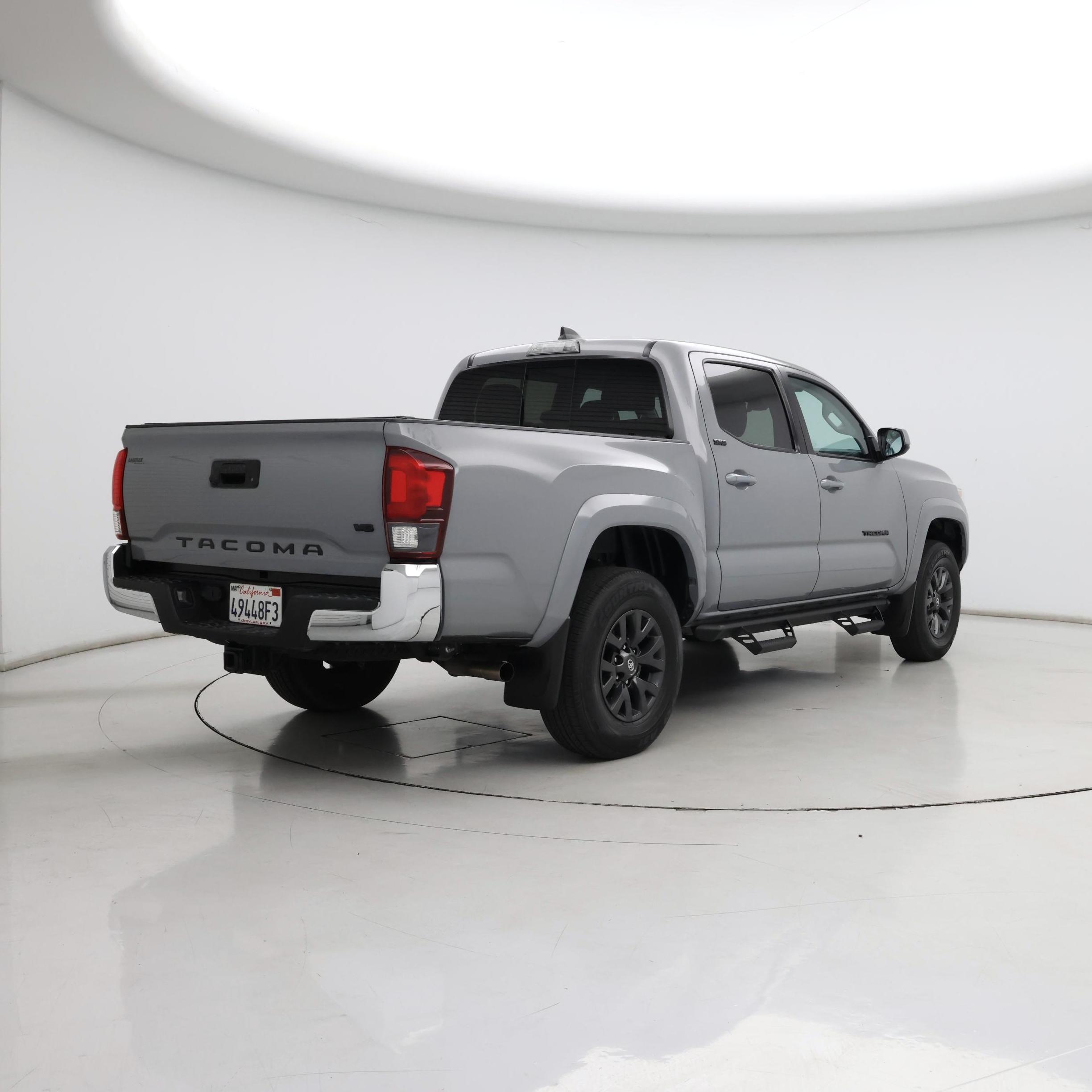 Thumbnail: 2021 Toyota Tacoma - 8