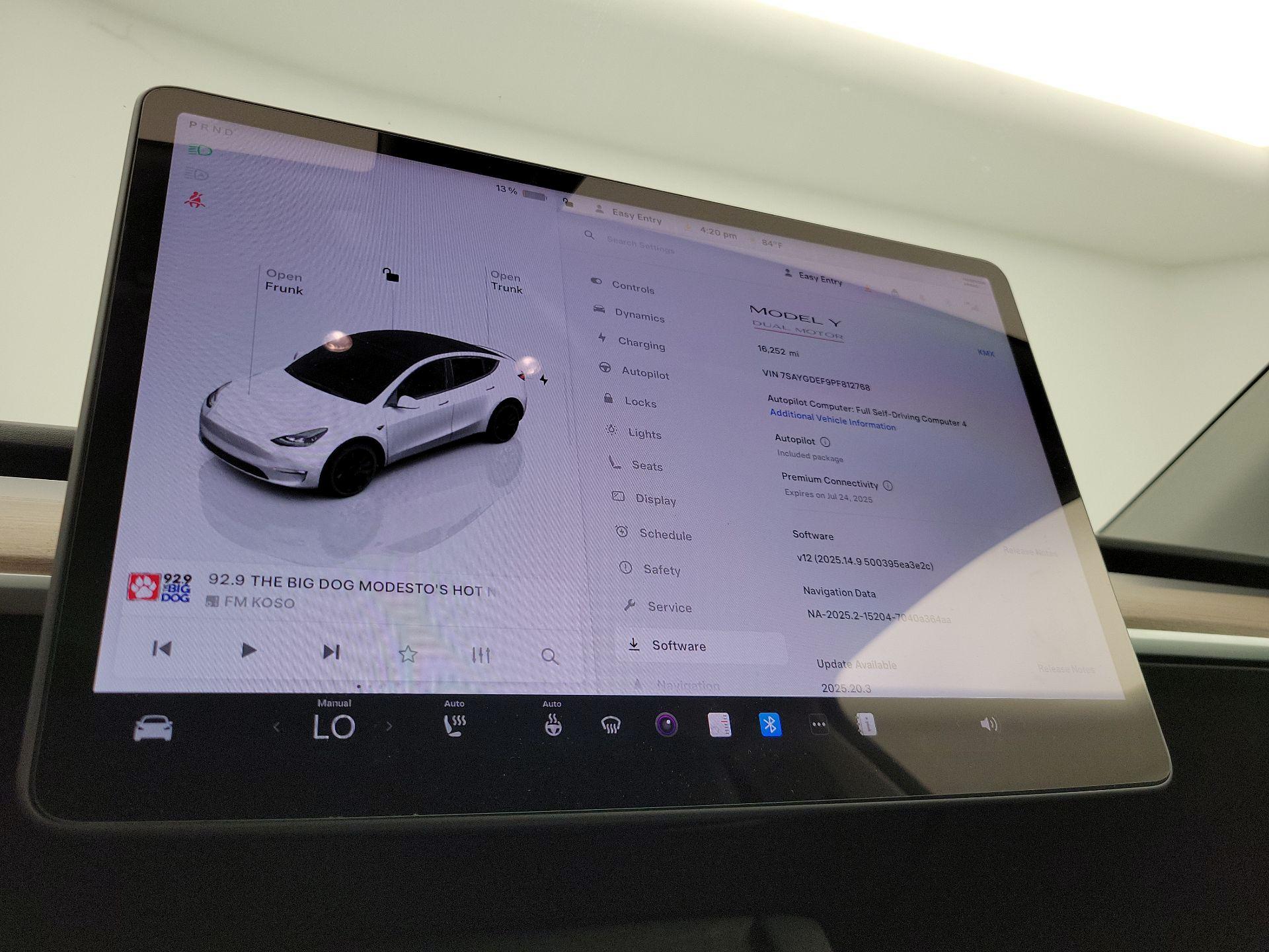 Thumbnail: 2023 Tesla Model Y - 14