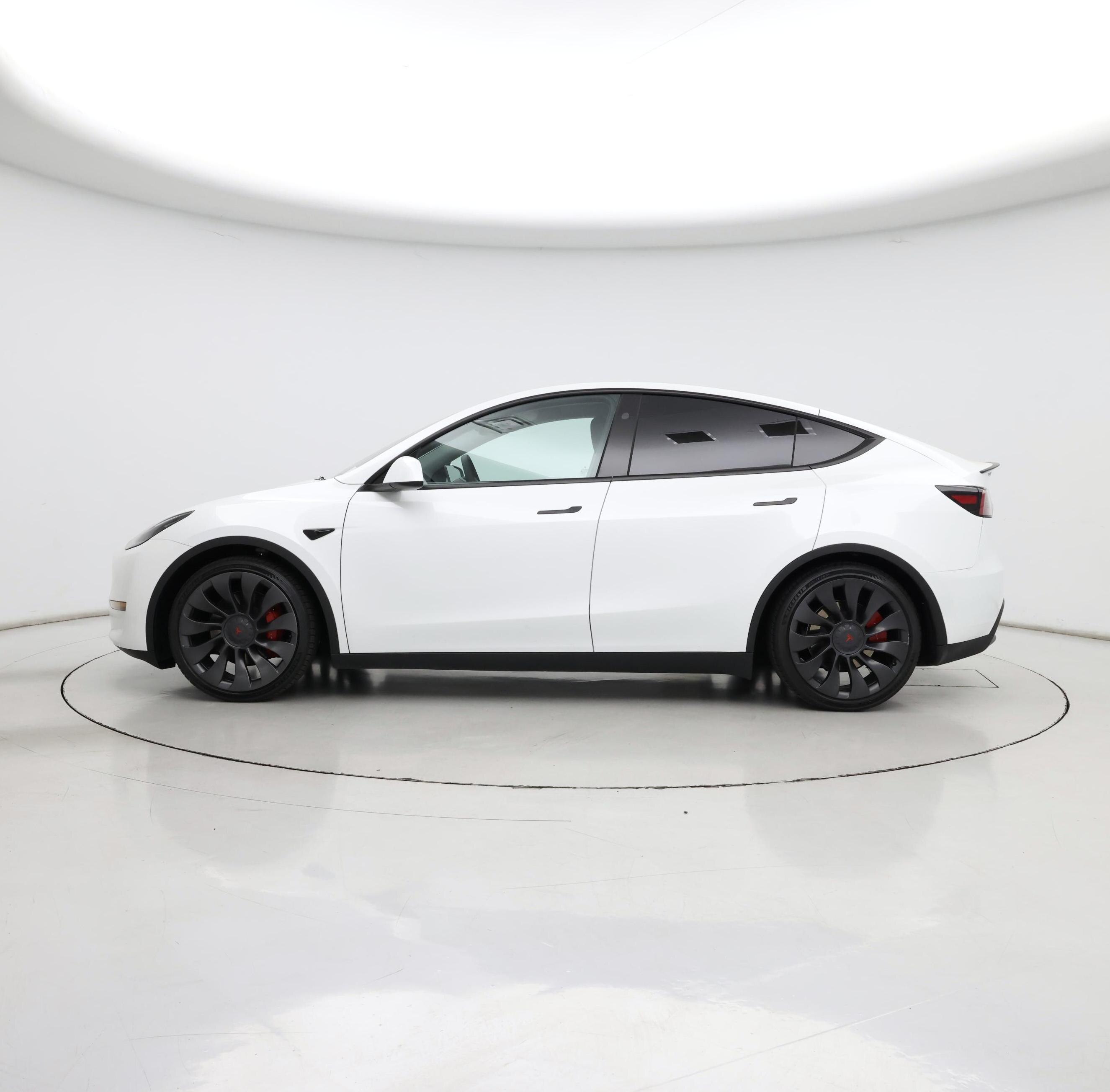 Thumbnail: 2023 Tesla Model Y - 3
