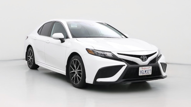 2023 Toyota Camry SE Hero Image