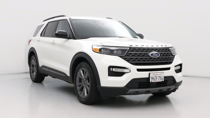 2022 Ford Explorer XLT Hero Image