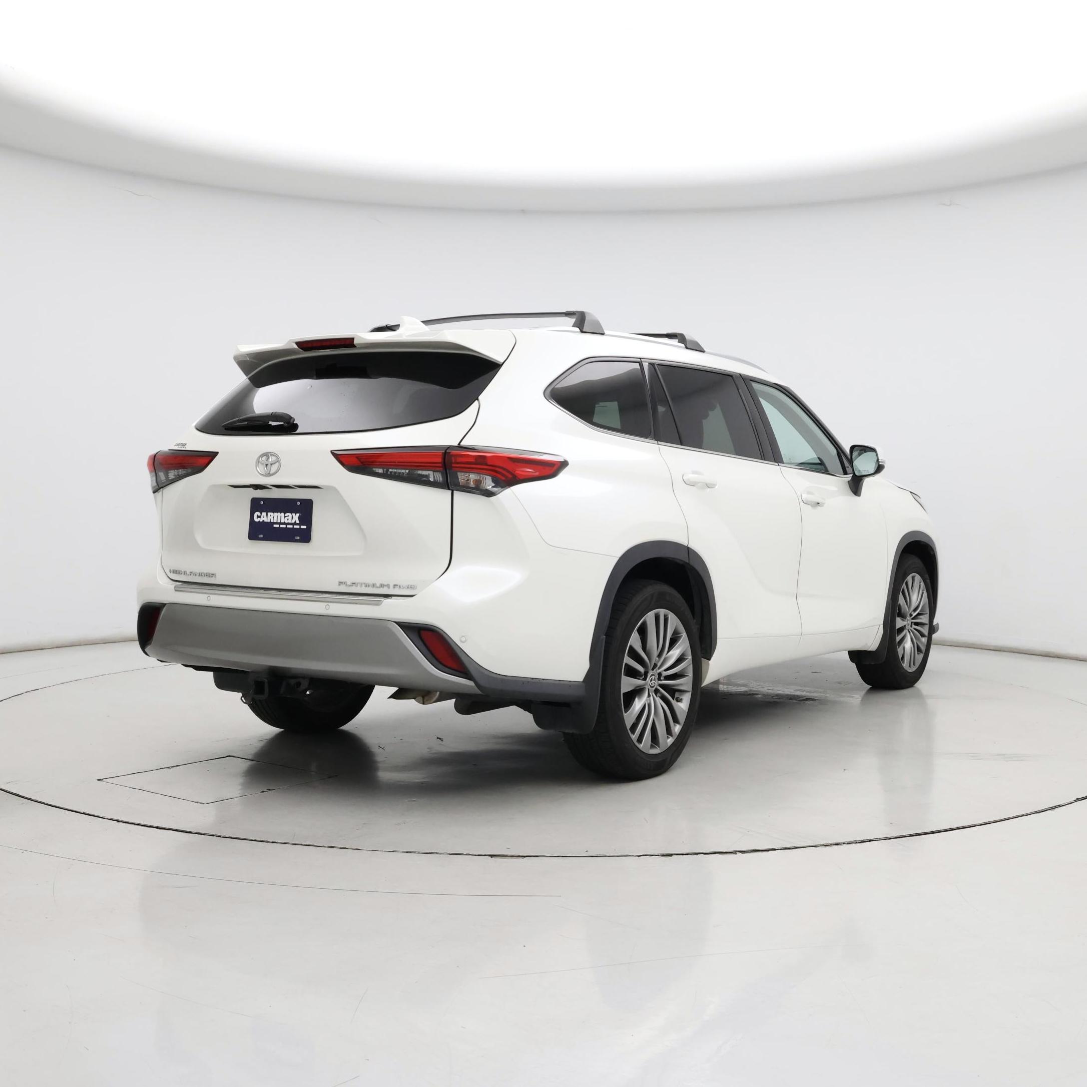 Thumbnail: 2020 Toyota Highlander - 8