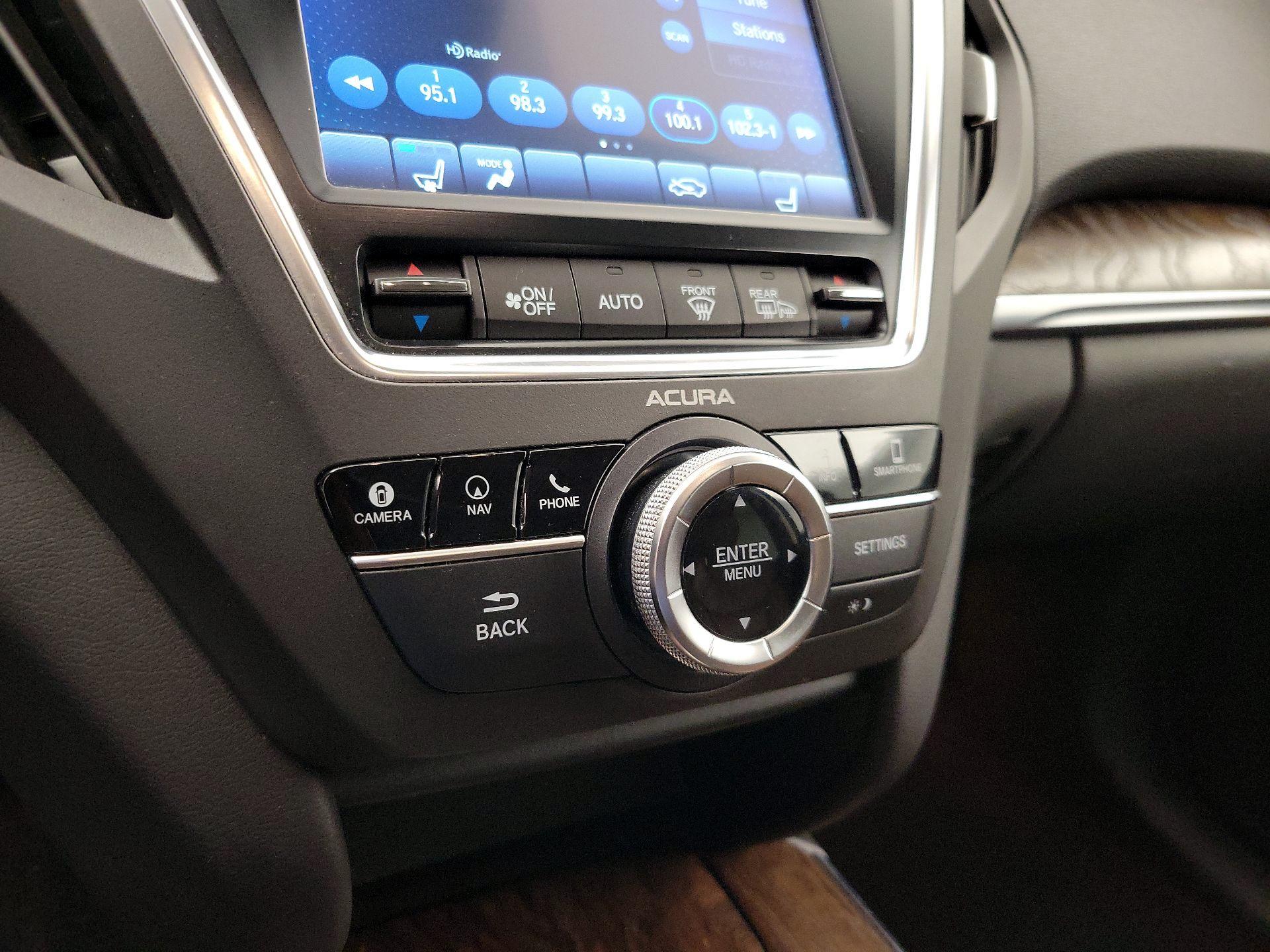 Thumbnail: 2019 Acura MDX - 17