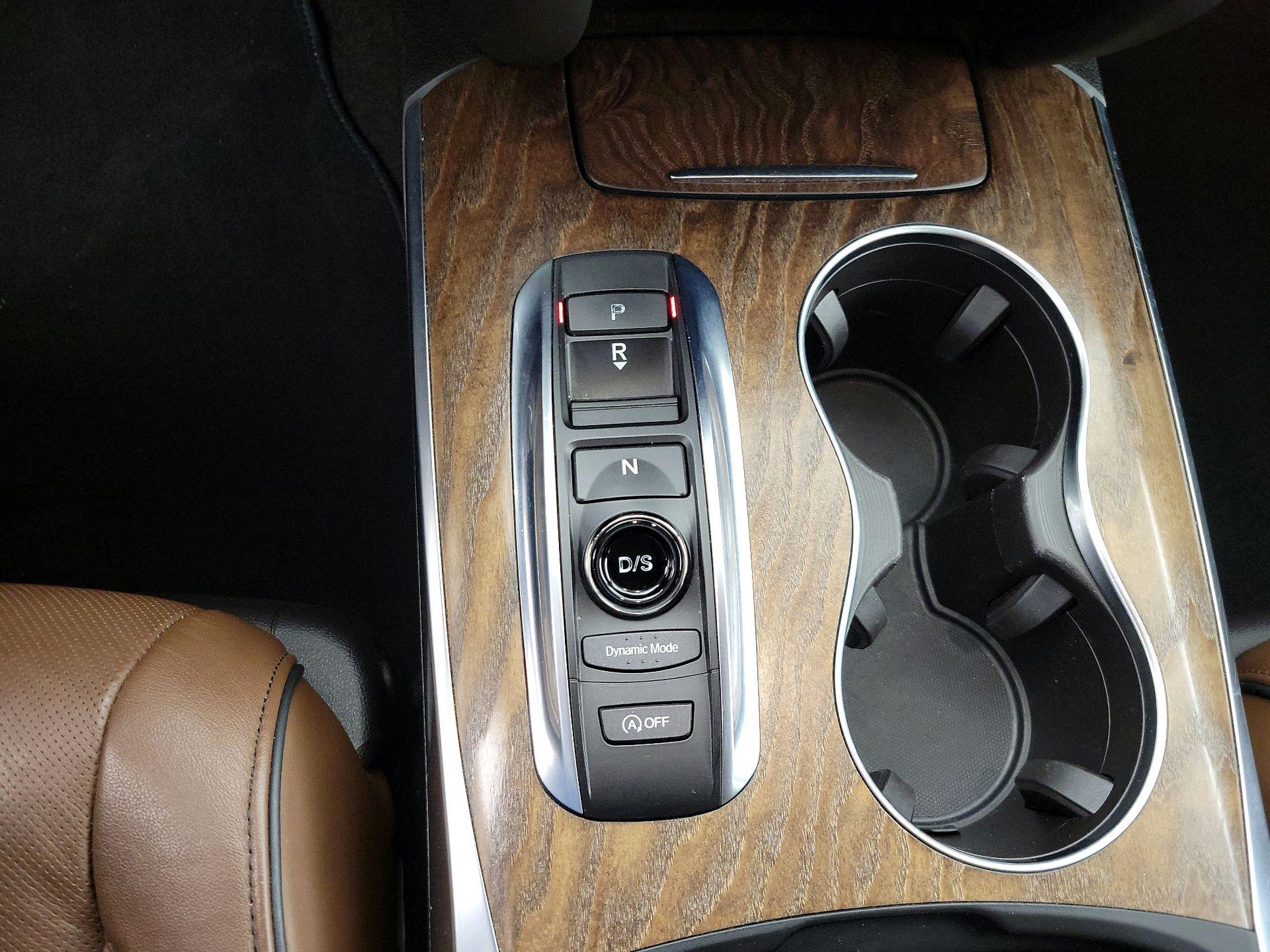 Thumbnail: 2019 Acura MDX - 18