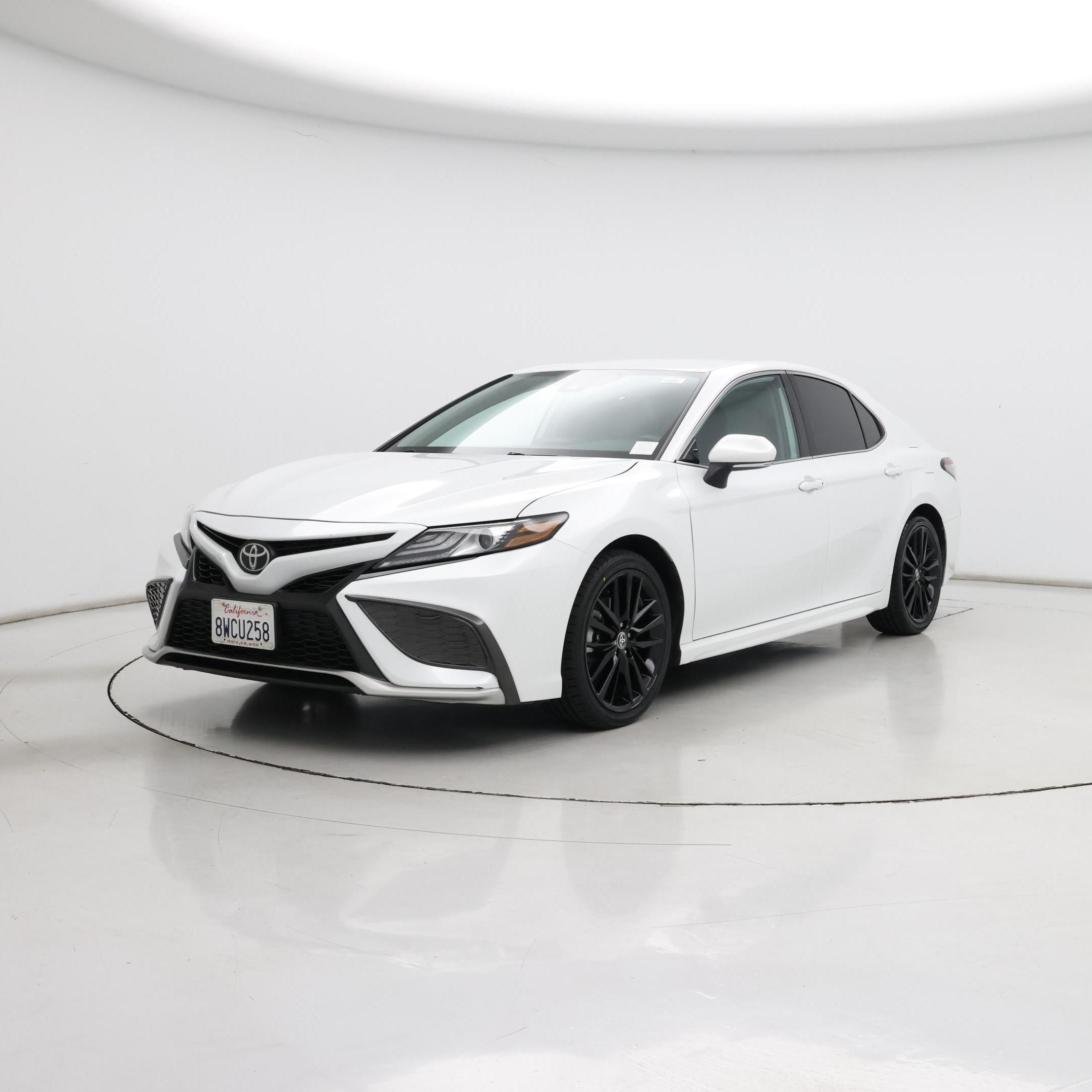 Thumbnail: 2021 Toyota Camry - 4