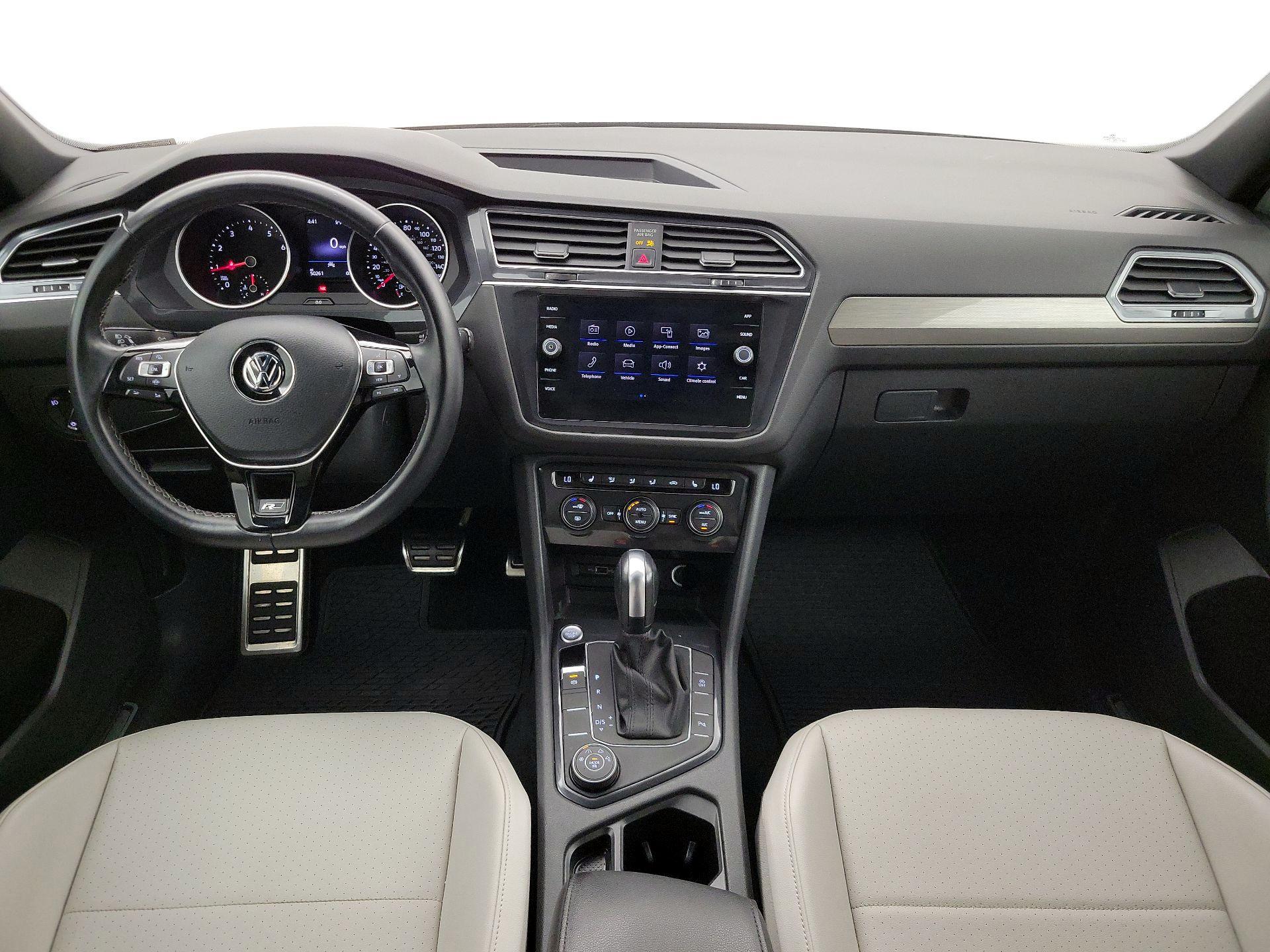 Thumbnail: 2020 Volkswagen Tiguan - 9