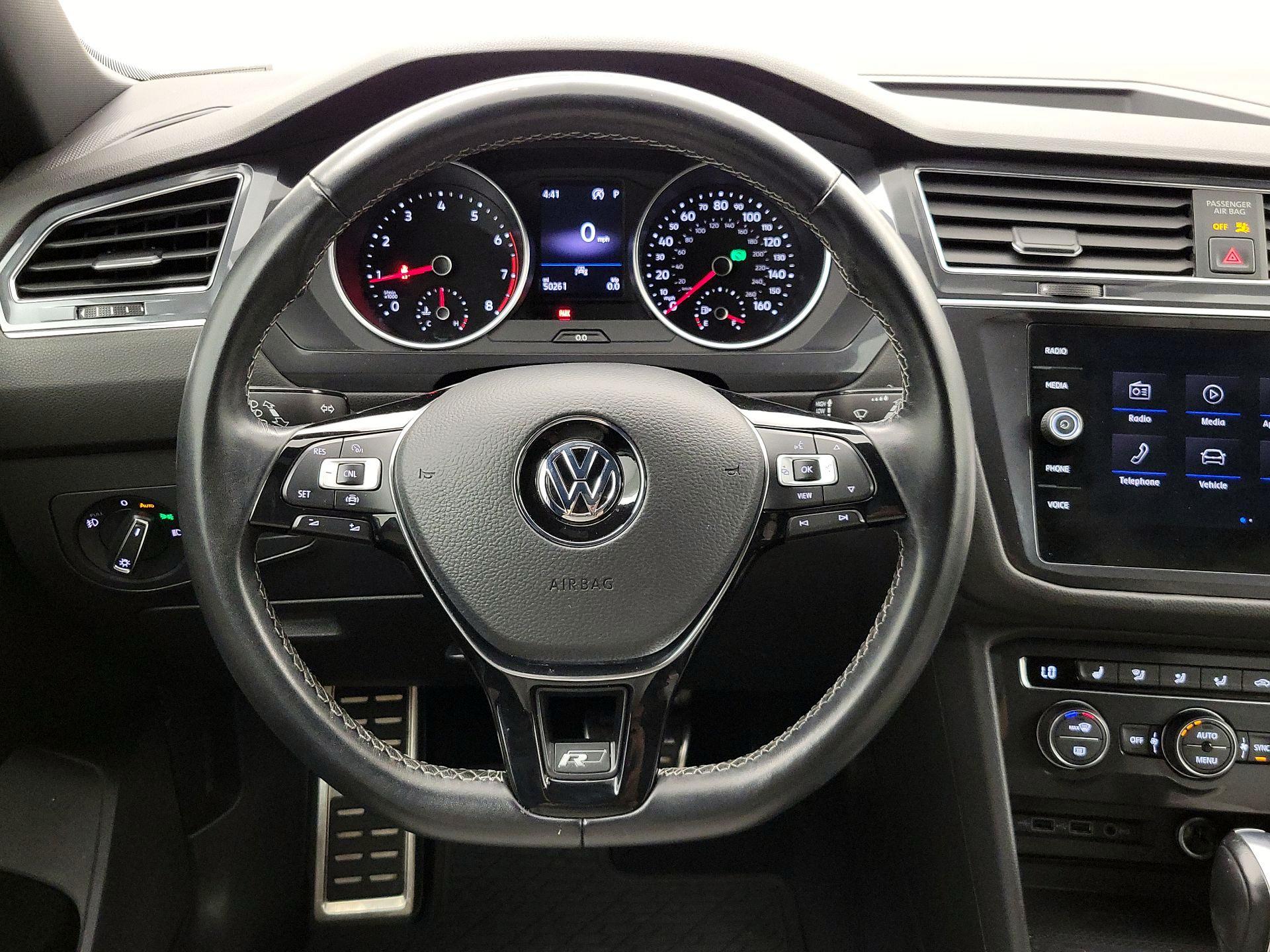 Thumbnail: 2020 Volkswagen Tiguan - 10