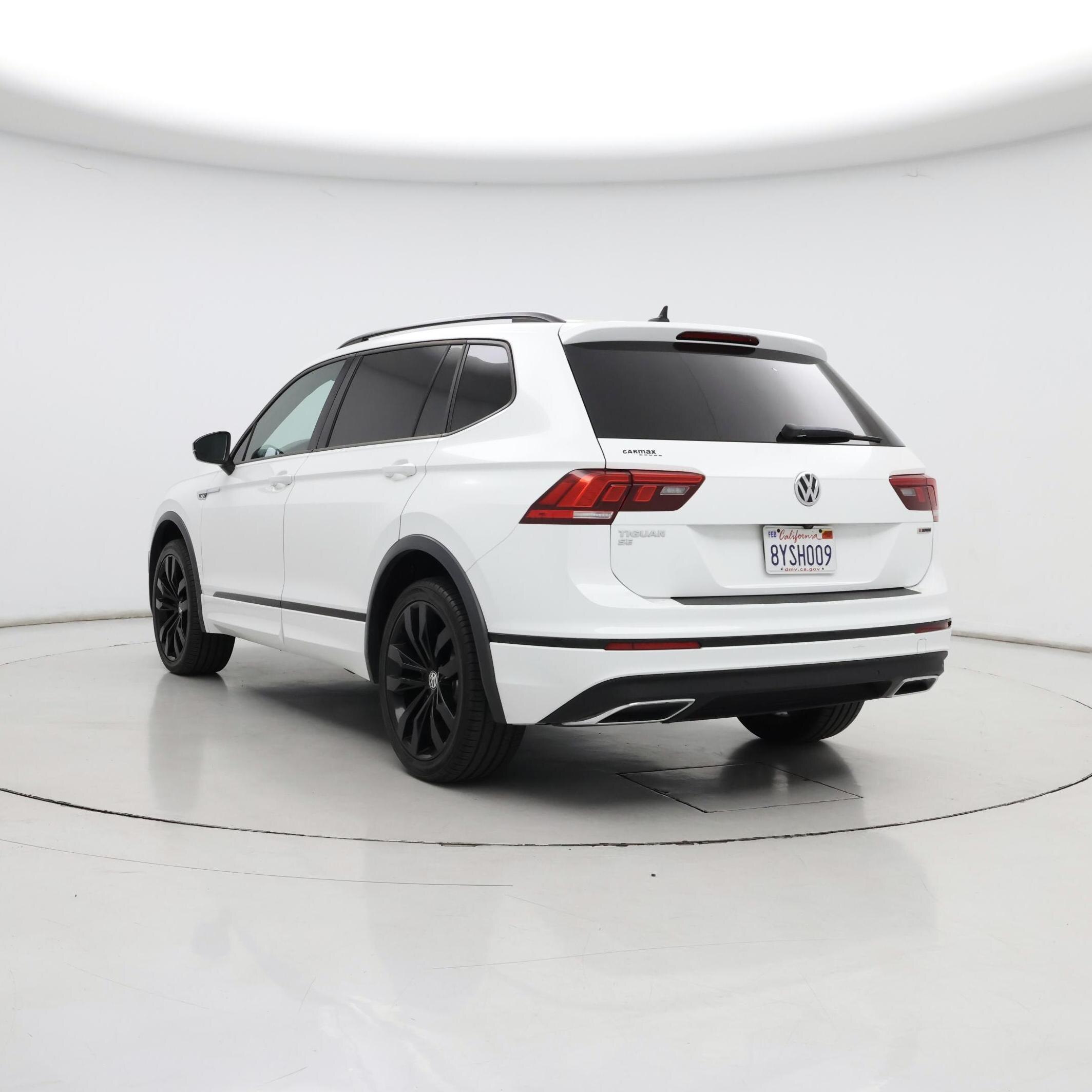 Thumbnail: 2020 Volkswagen Tiguan - 2