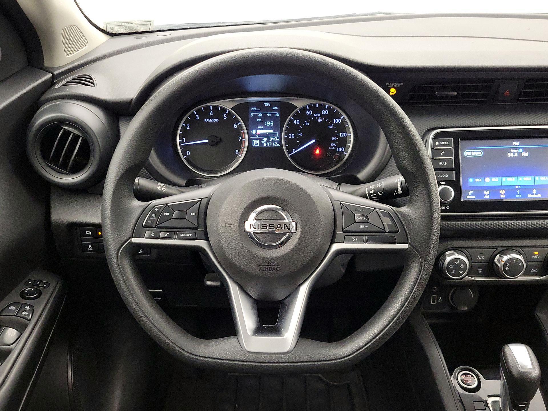 Thumbnail: 2021 Nissan Kicks - 10