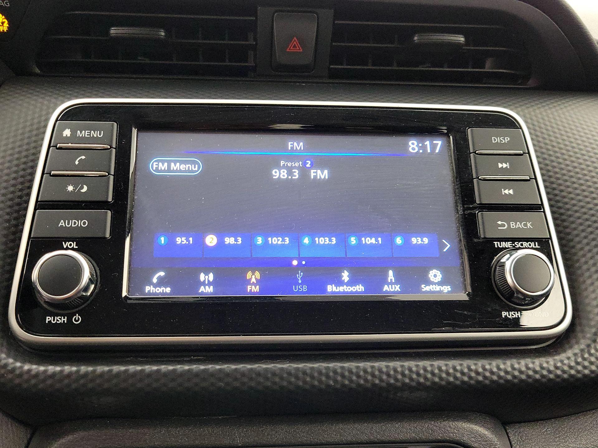 Thumbnail: 2021 Nissan Kicks - 15