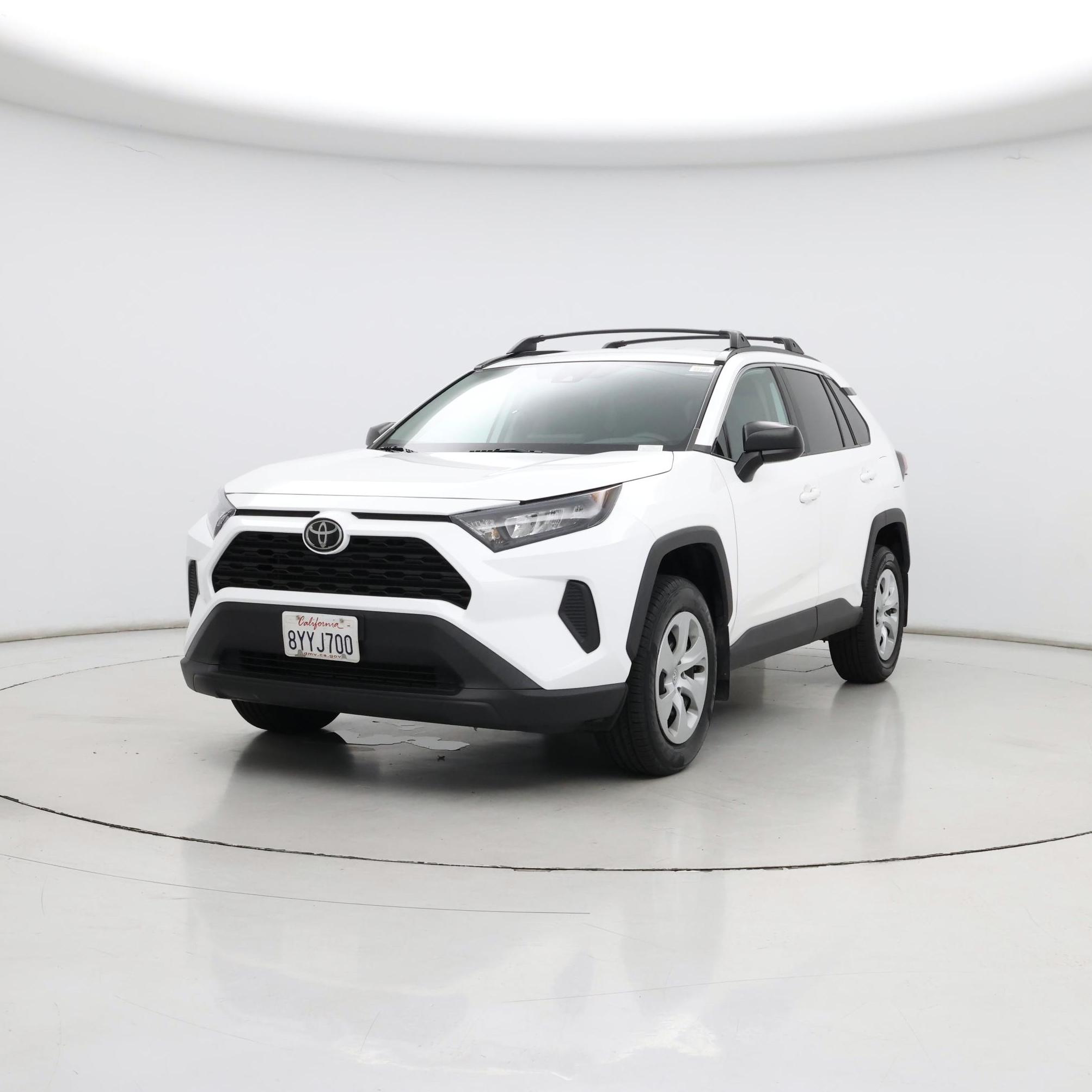 Thumbnail: 2021 Toyota RAV4 - 4