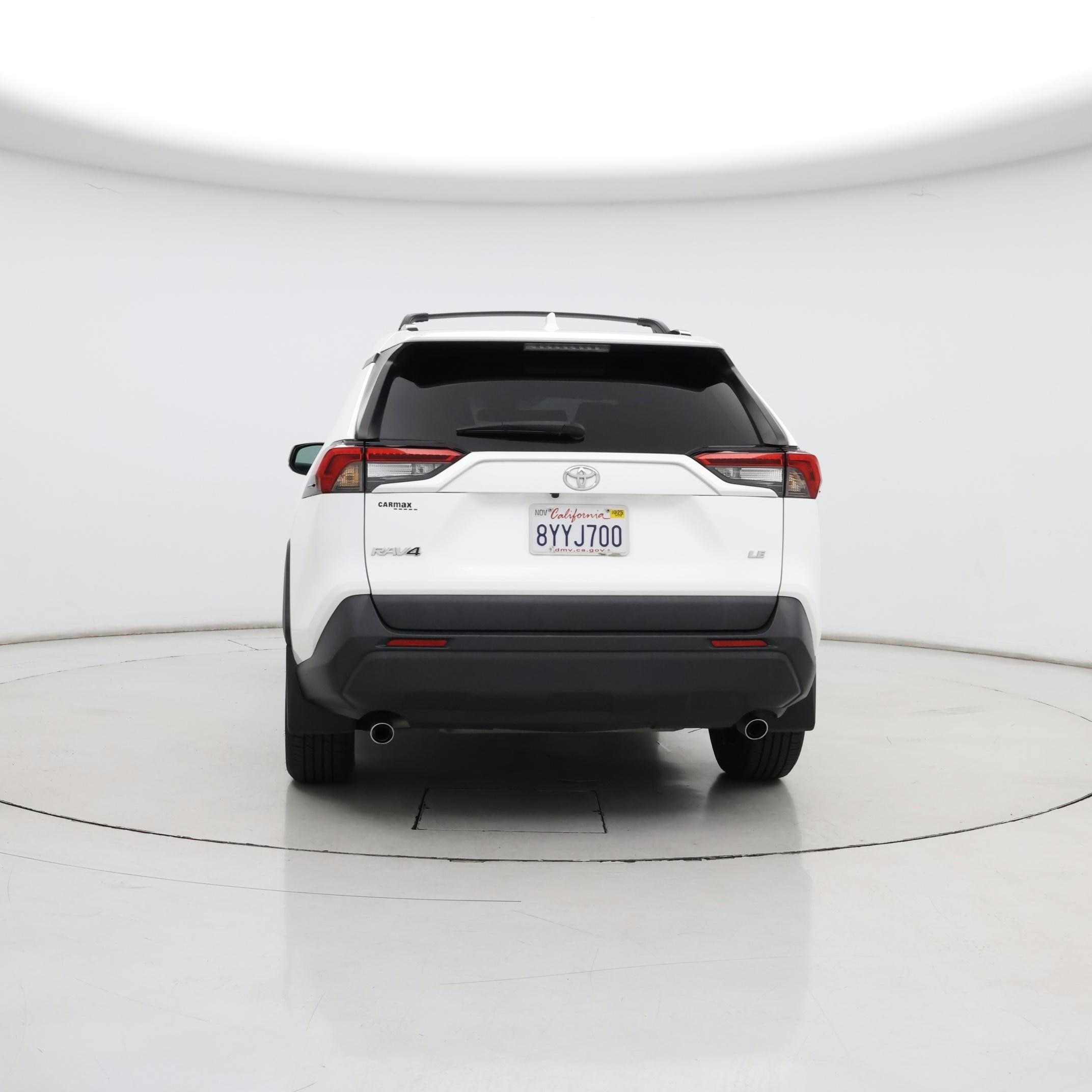 Thumbnail: 2021 Toyota RAV4 - 6