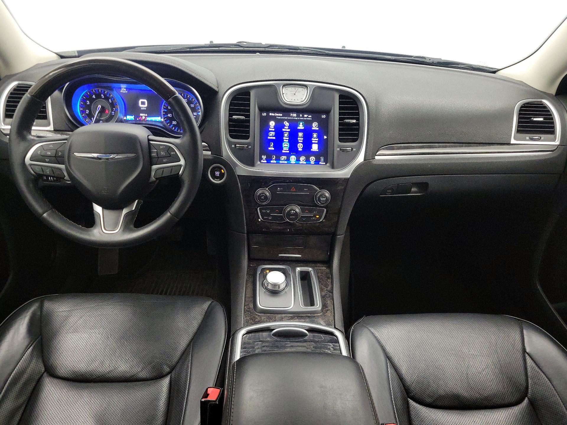 Thumbnail: 2016 Chrysler 300 - 9