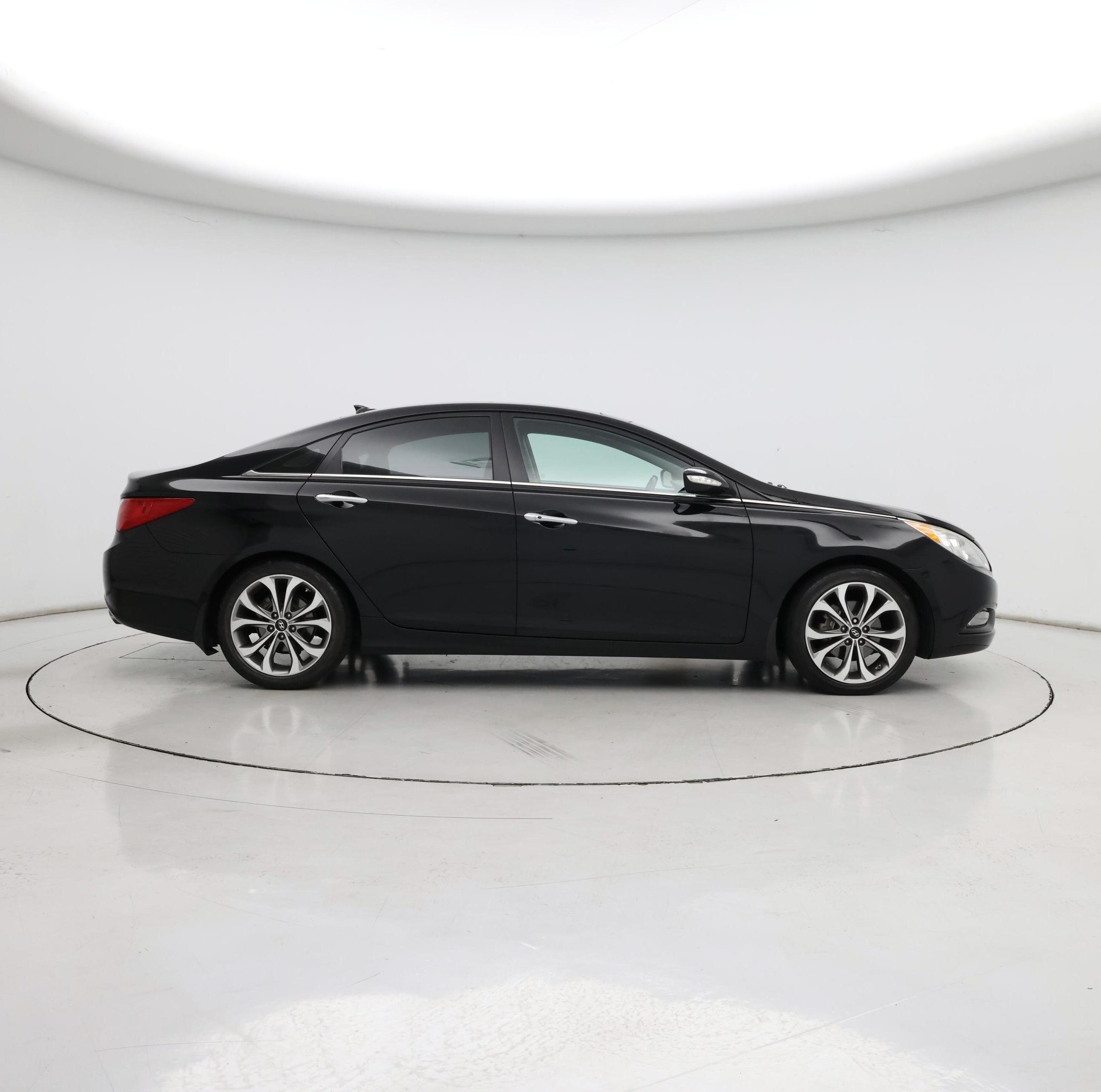 Thumbnail: 2013 Hyundai Sonata - 7
