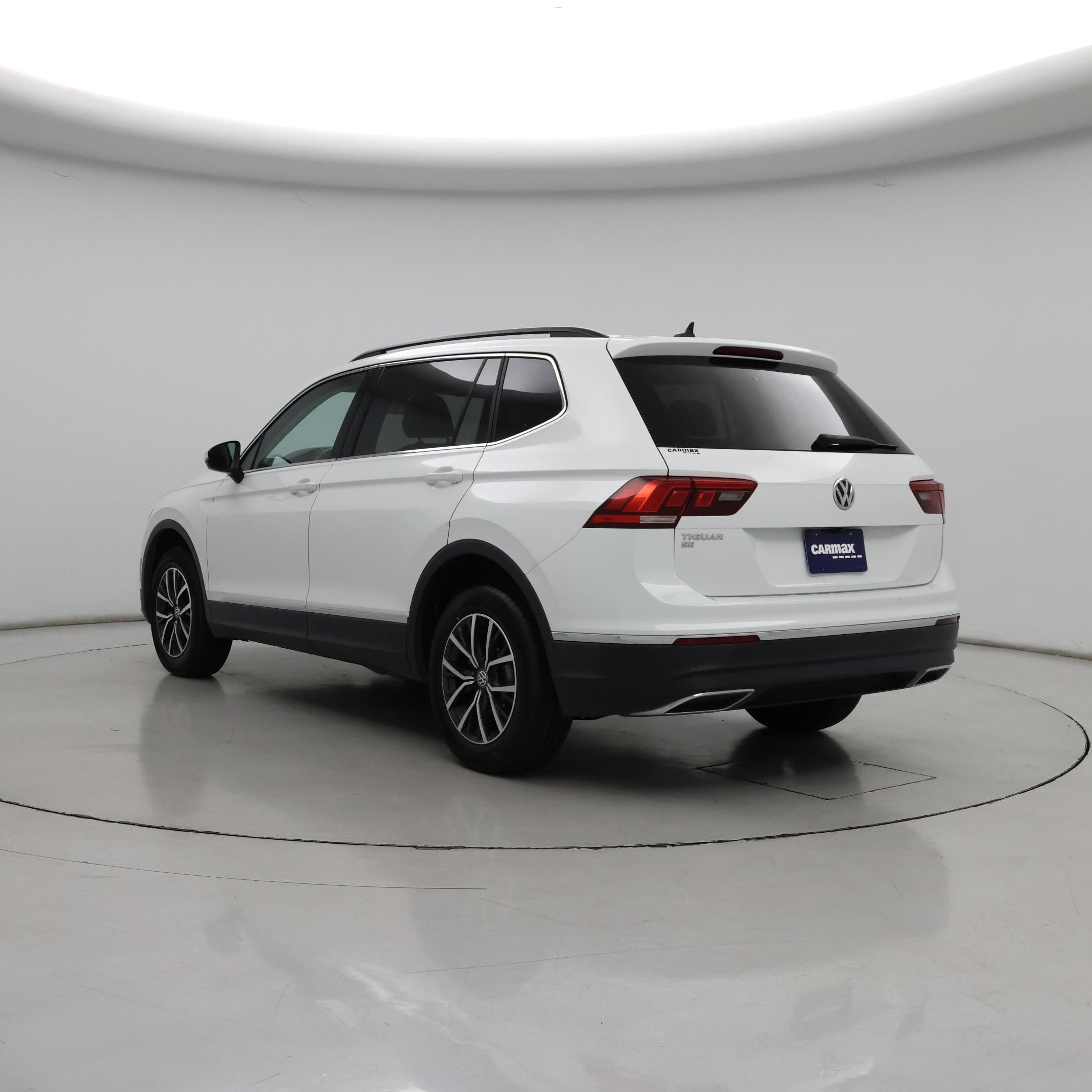 Thumbnail: 2020 Volkswagen Tiguan - 2