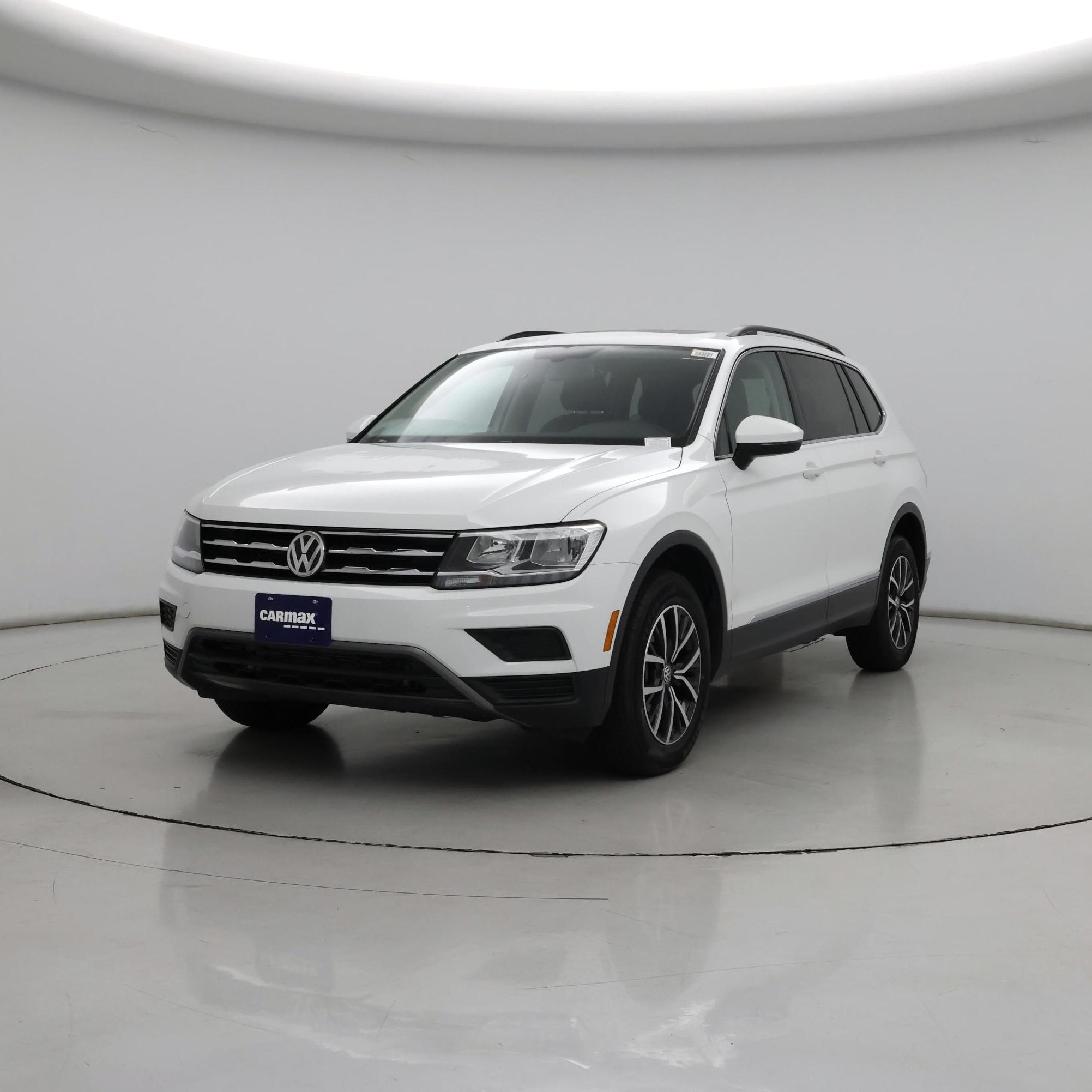 Thumbnail: 2020 Volkswagen Tiguan - 4