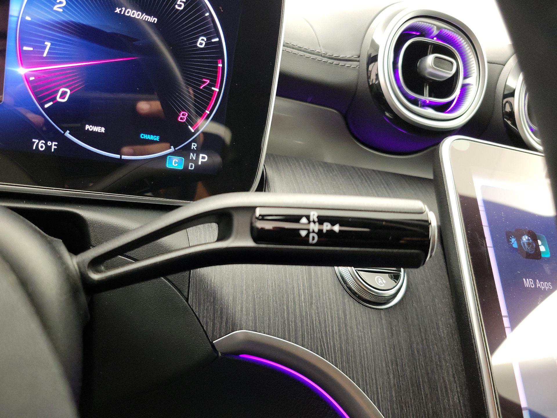 Thumbnail: 2023 Mercedes-Benz C-Class - 18