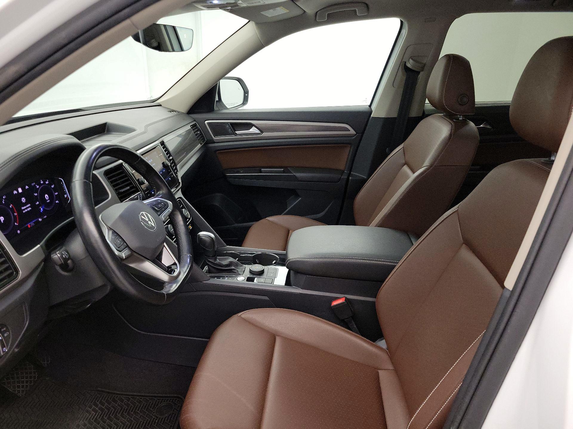 Thumbnail: 2021 Volkswagen Atlas - 11