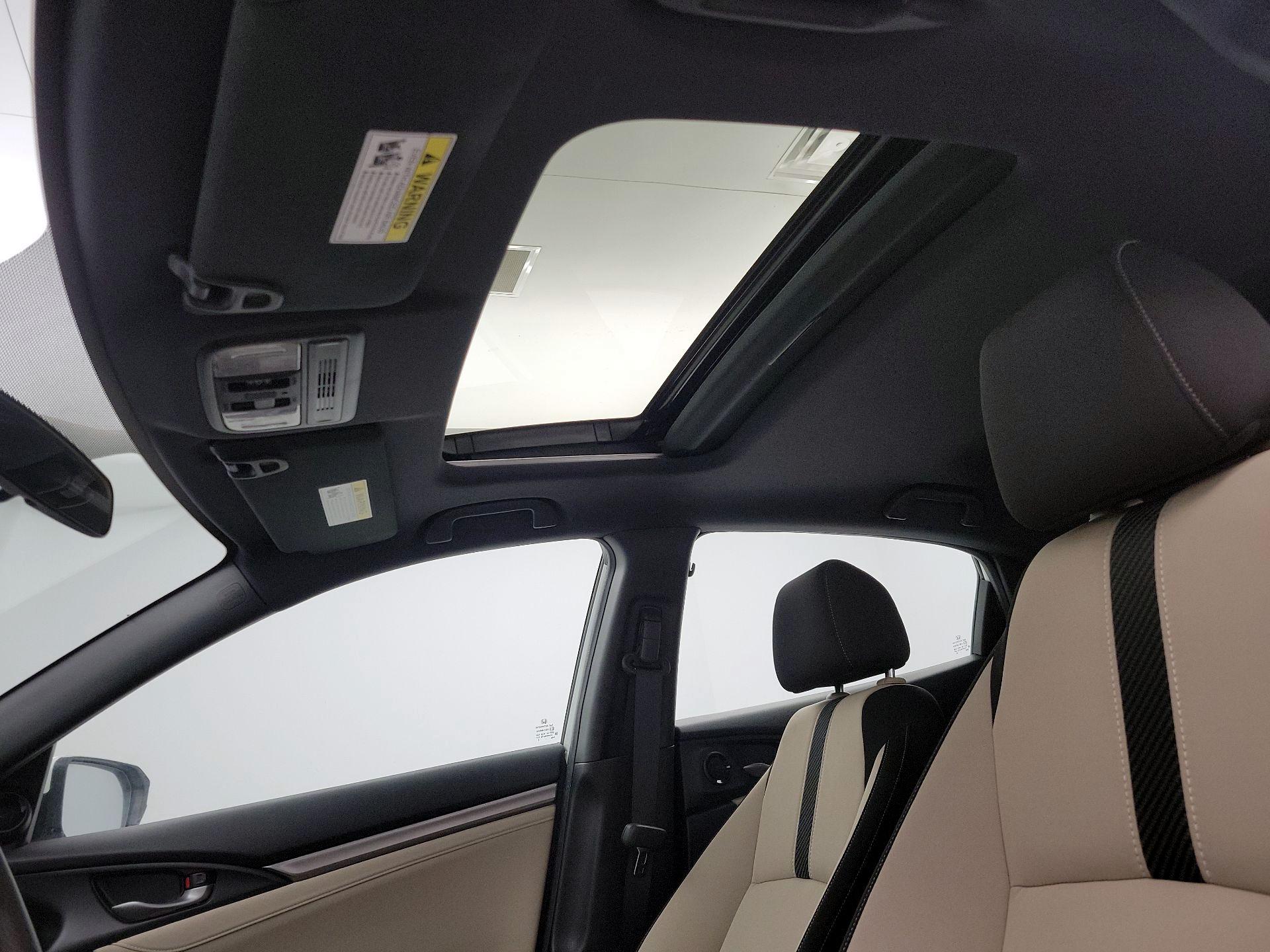 Thumbnail: 2018 Honda Civic - 18
