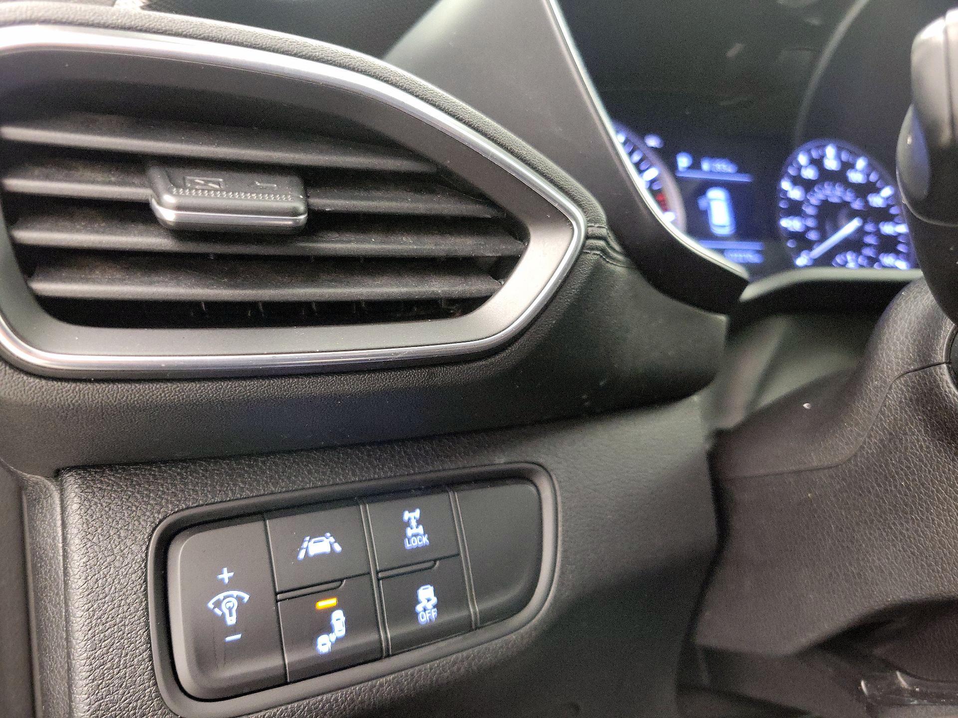 Thumbnail: 2019 Hyundai Santa Fe - 13