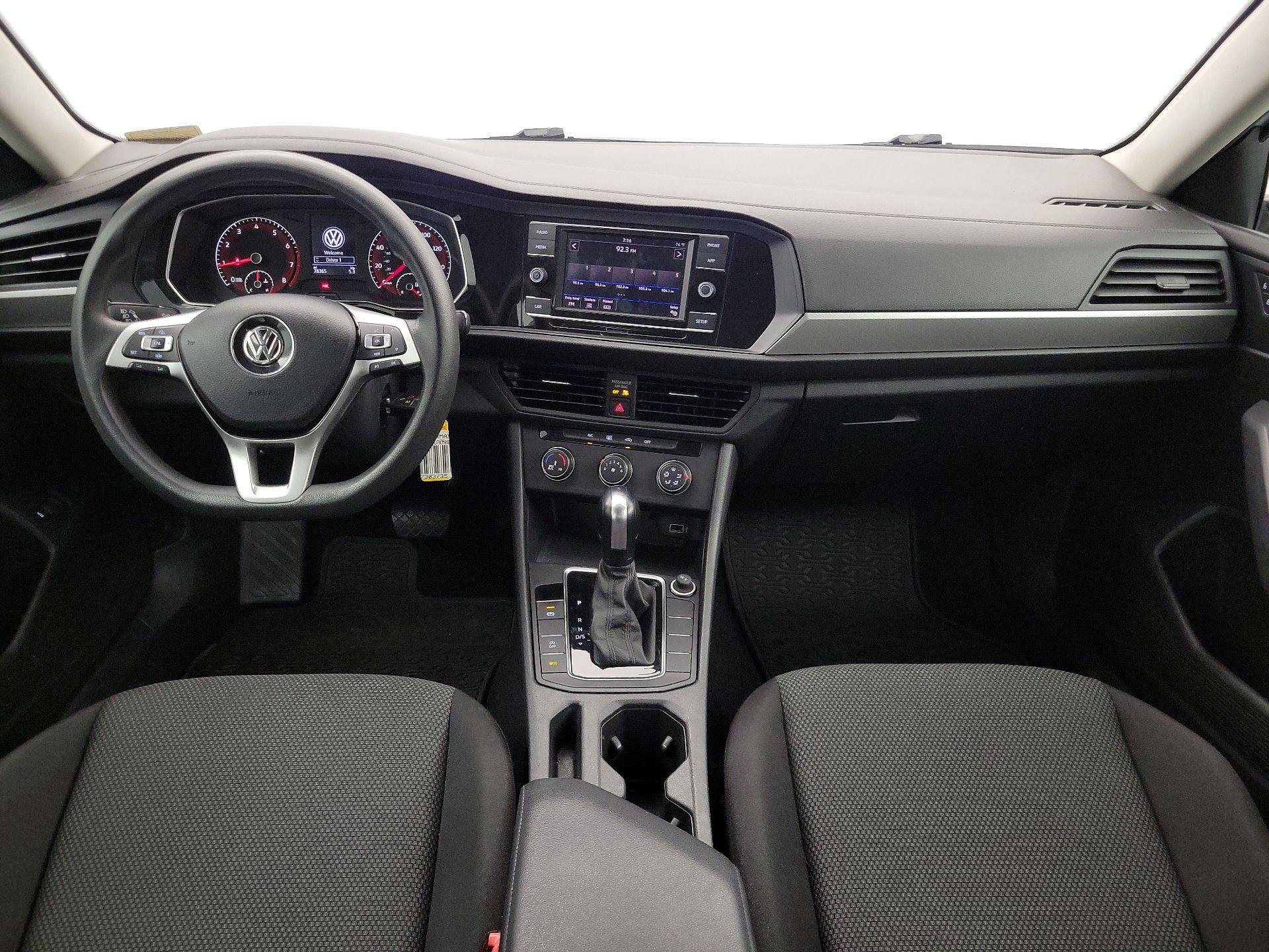 Thumbnail: 2019 Volkswagen Jetta - 9