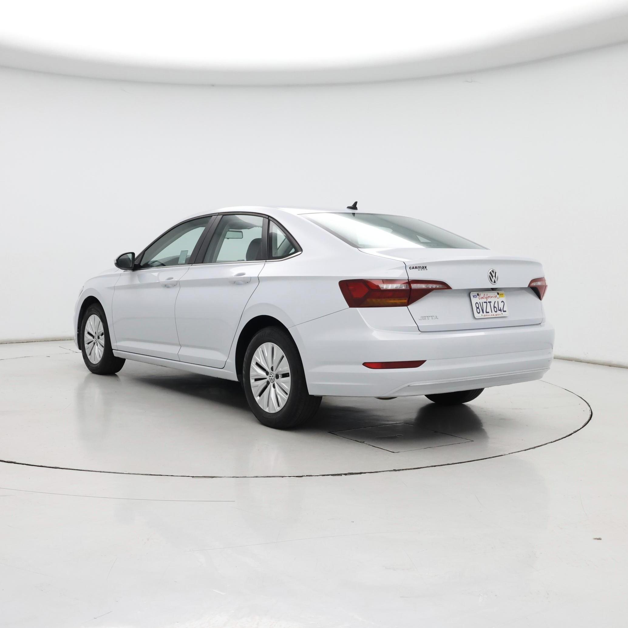 Thumbnail: 2019 Volkswagen Jetta - 2