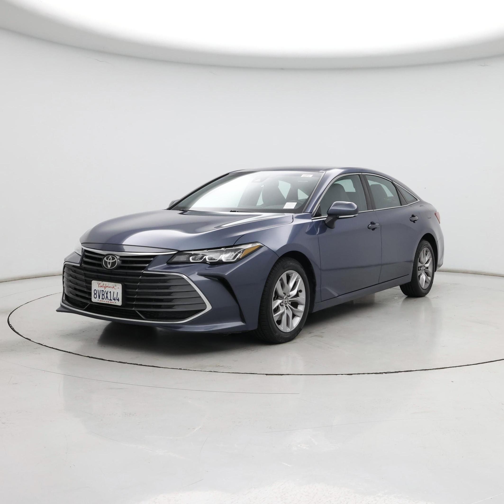 Thumbnail: 2021 Toyota Avalon - 4