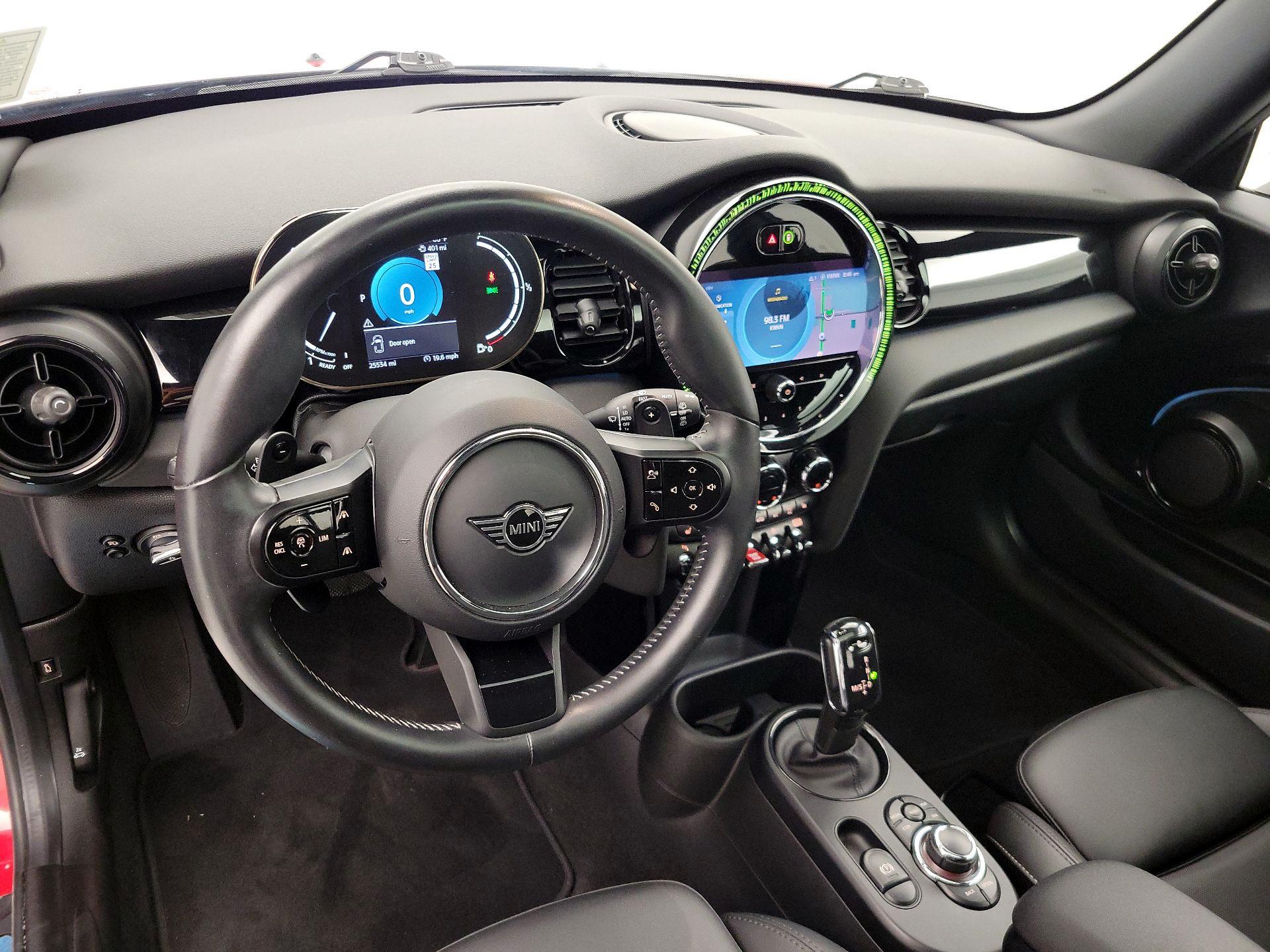 Thumbnail: 2022 MINI Cooper Hardtop - 9