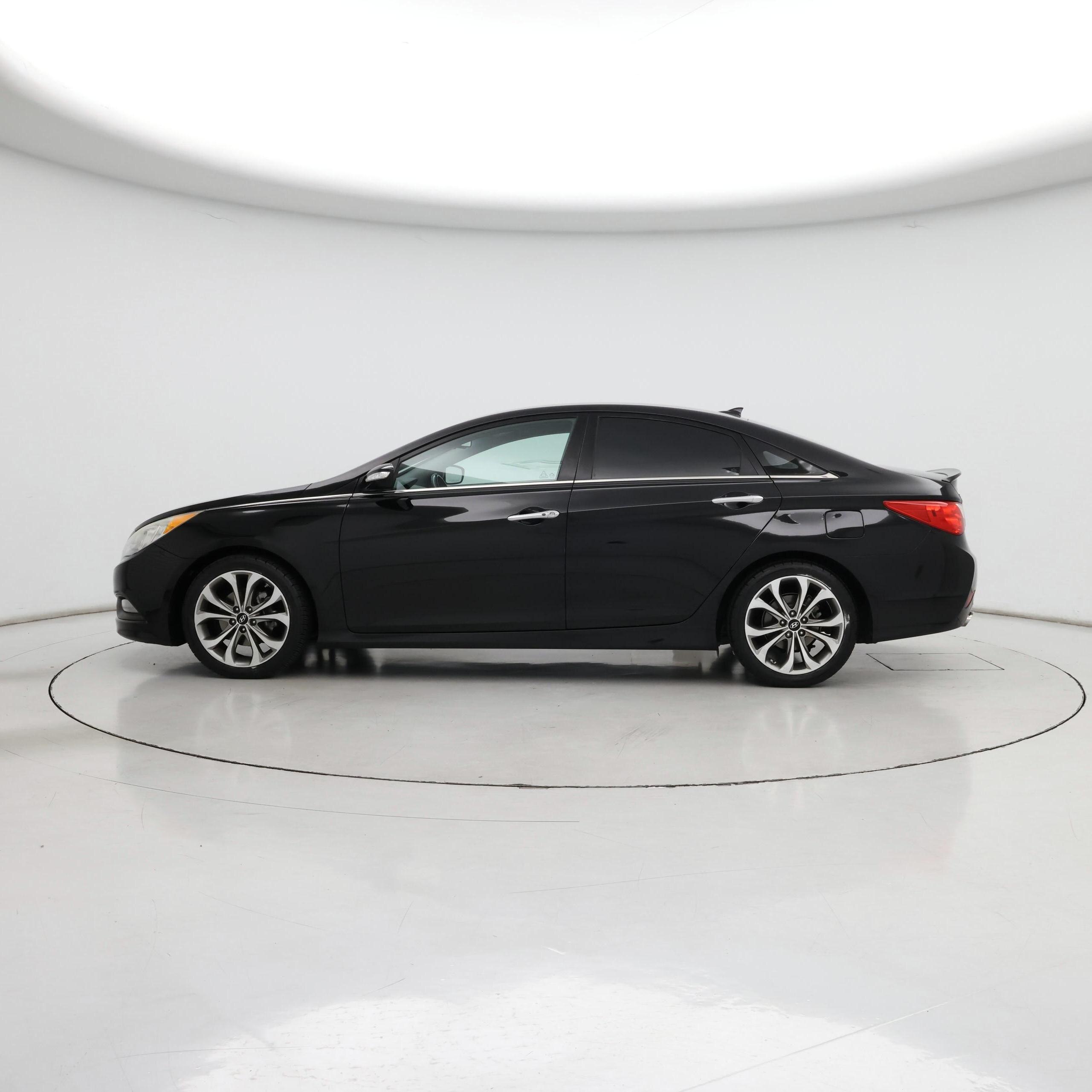 Thumbnail: 2014 Hyundai Sonata - 3