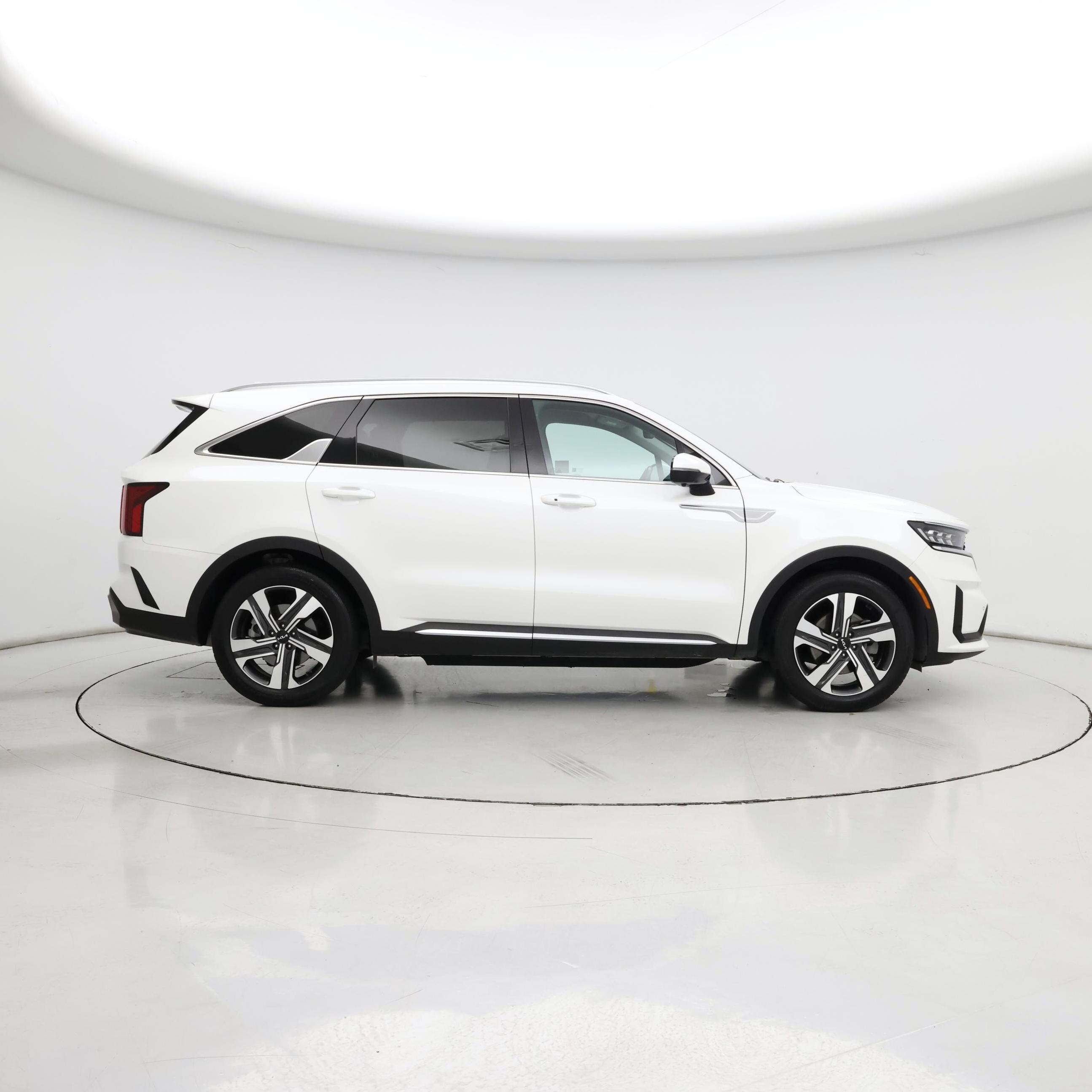 Thumbnail: 2023 Kia Sorento - 7