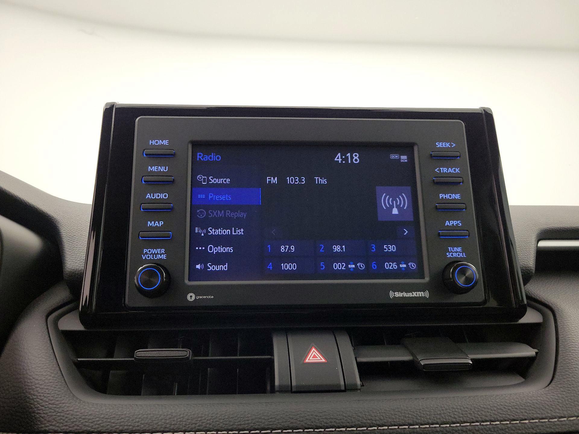 Thumbnail: 2020 Toyota RAV4 - 15