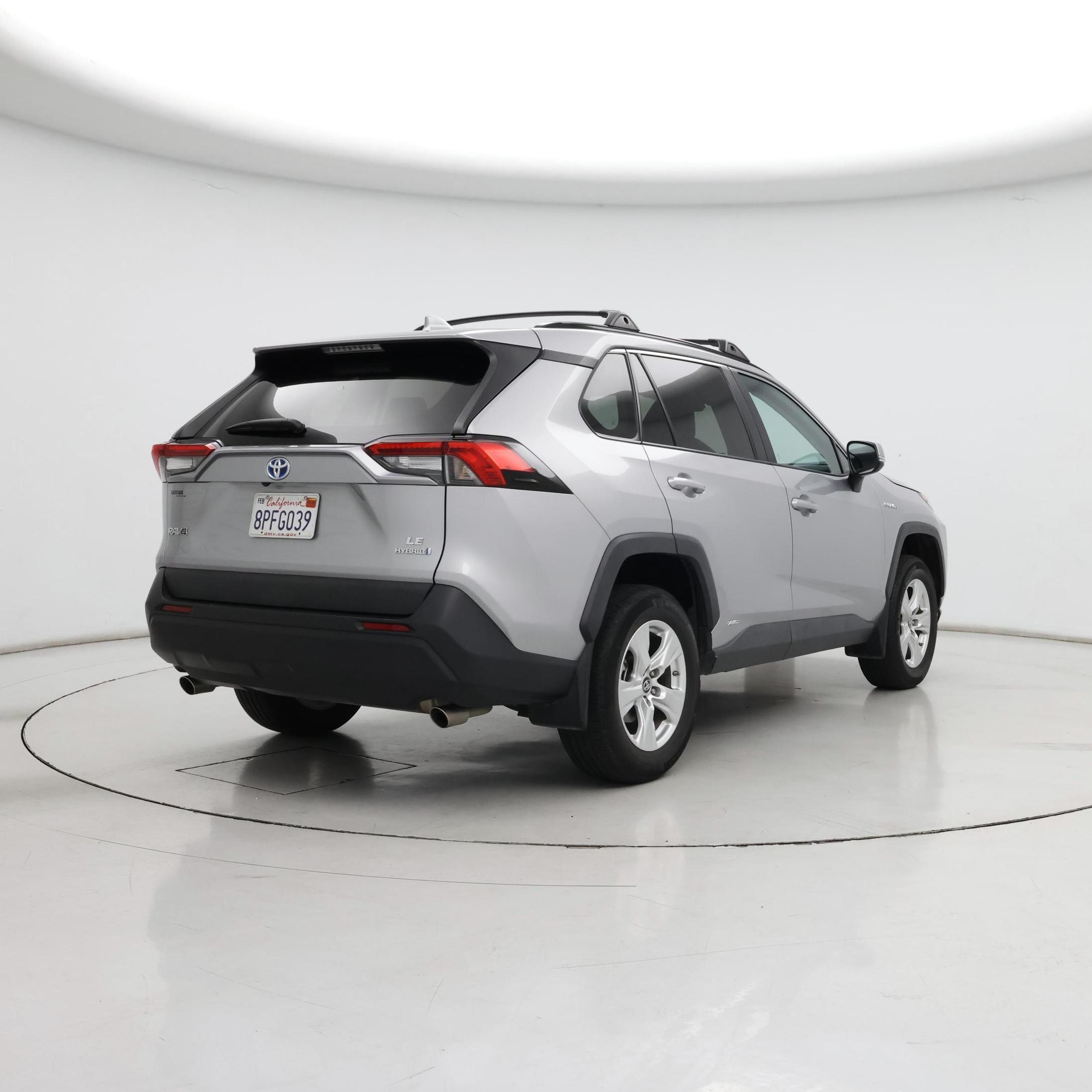 Thumbnail: 2020 Toyota RAV4 - 8
