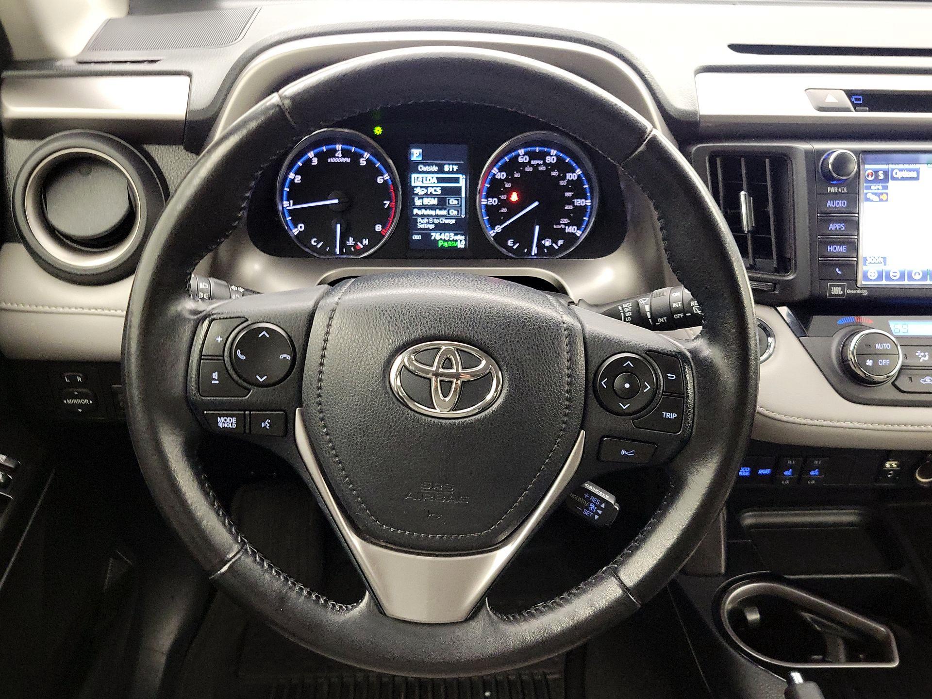 Thumbnail: 2017 Toyota RAV4 - 10