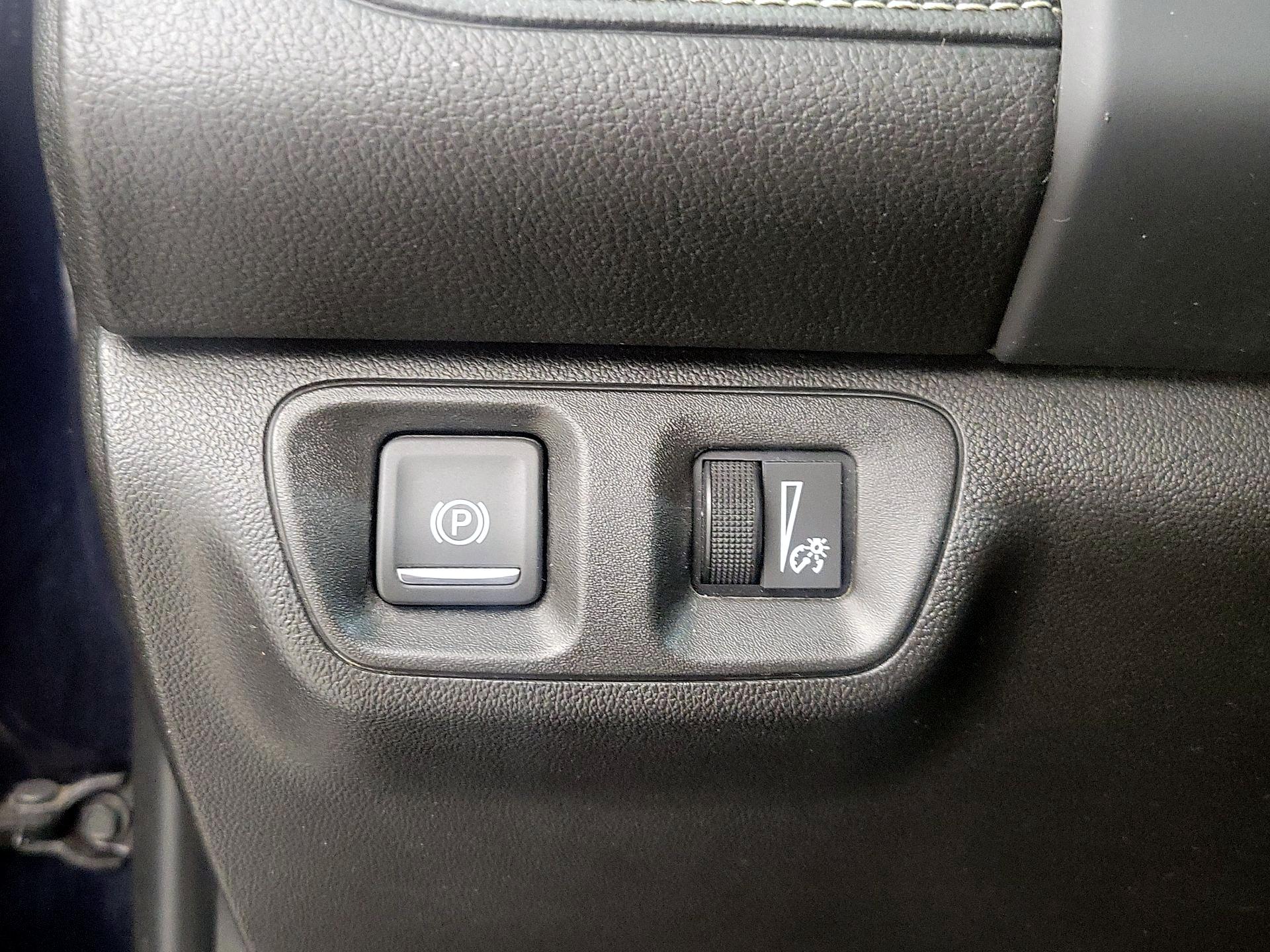 Thumbnail: 2021 GMC Acadia - 13