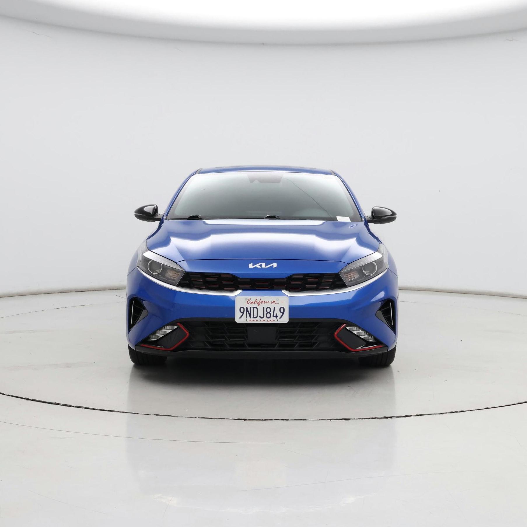 Thumbnail: 2023 Kia Forte - 5