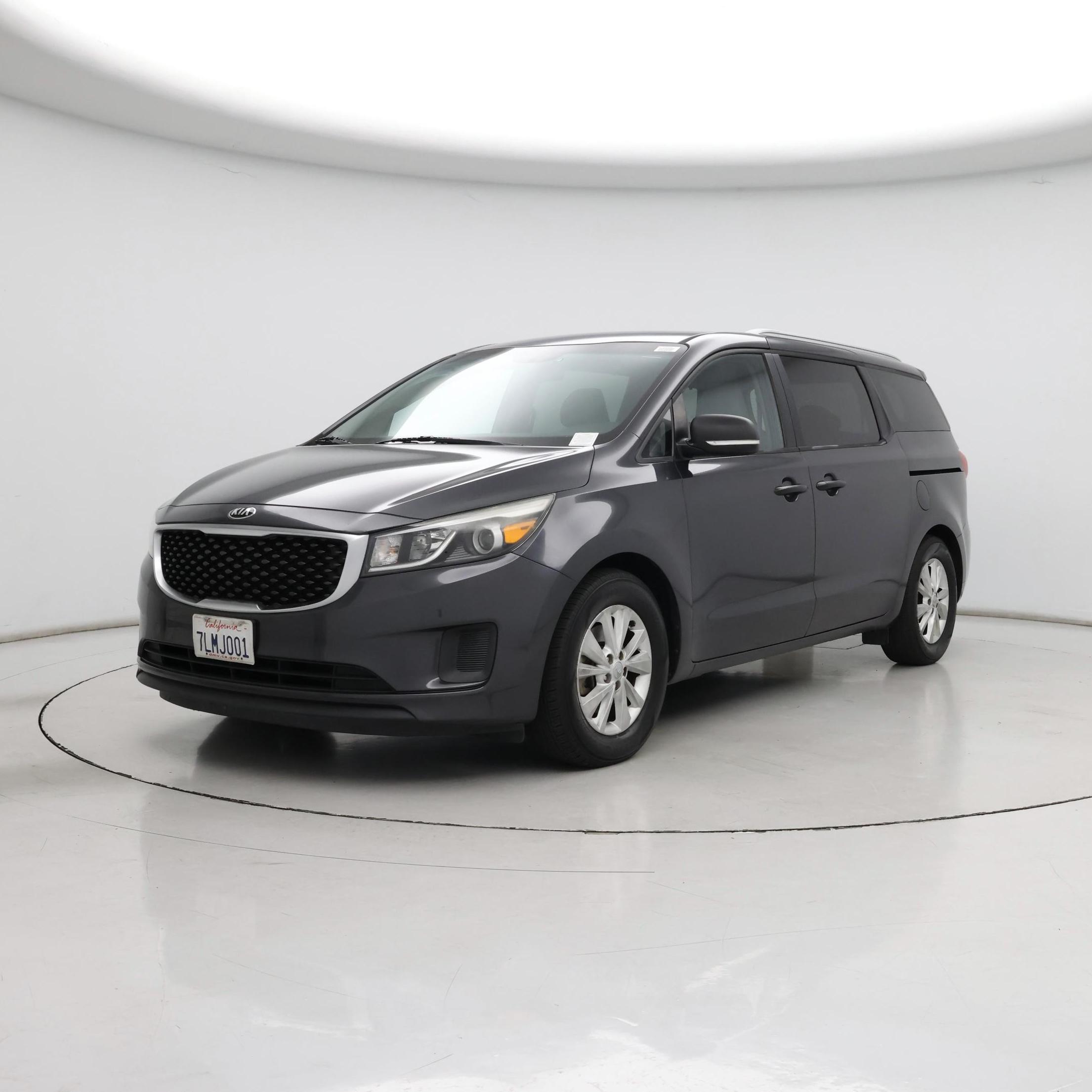 Thumbnail: 2016 Kia Sedona - 4