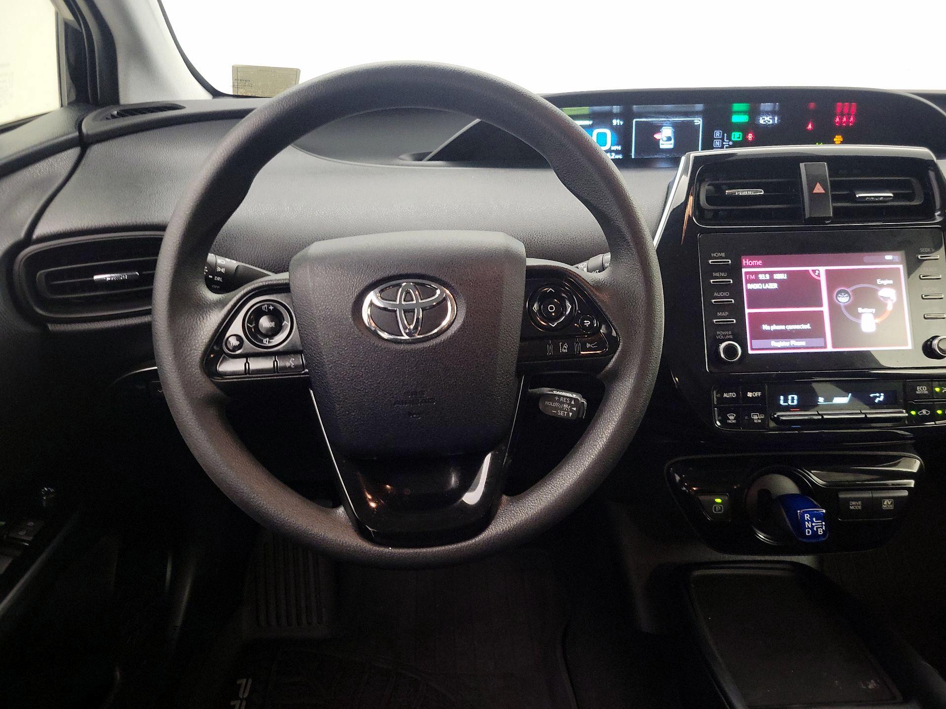 Thumbnail: 2020 Toyota Prius - 10