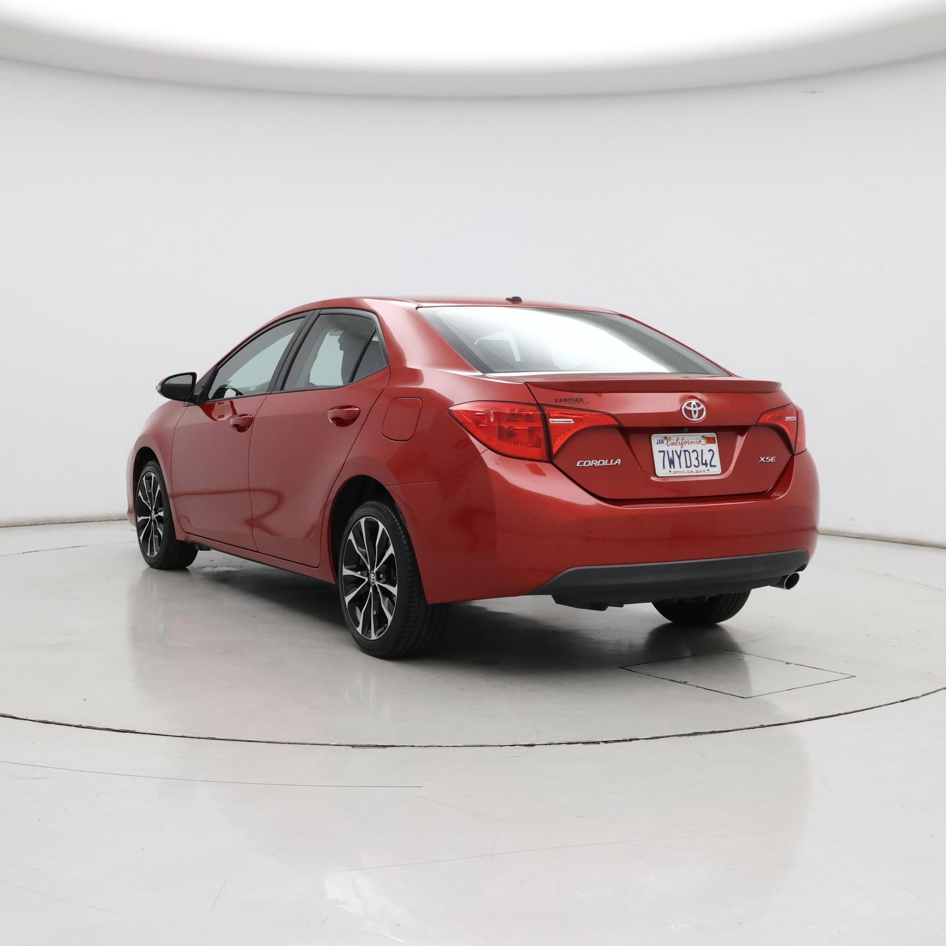 Thumbnail: 2017 Toyota Corolla - 2