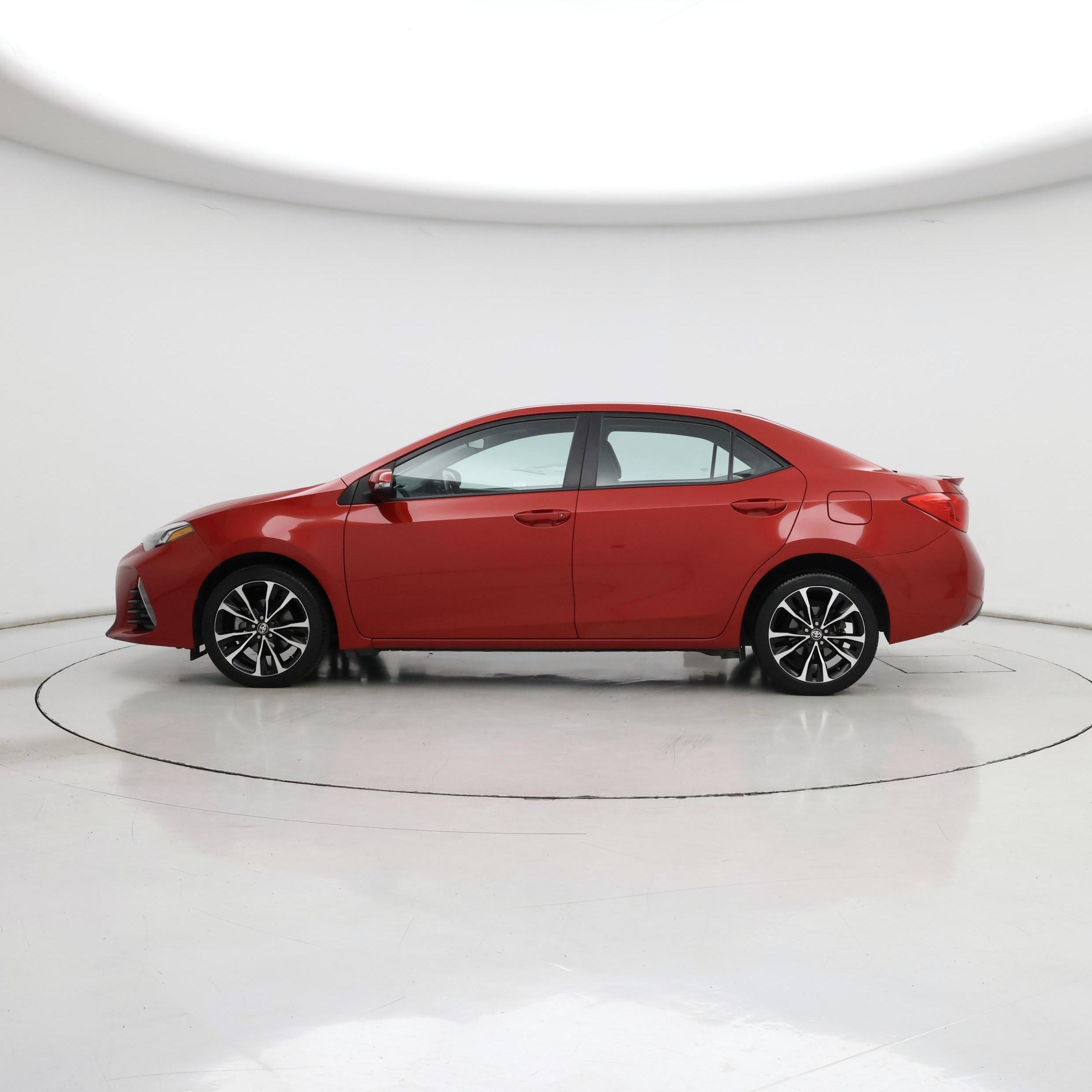 Thumbnail: 2017 Toyota Corolla - 3
