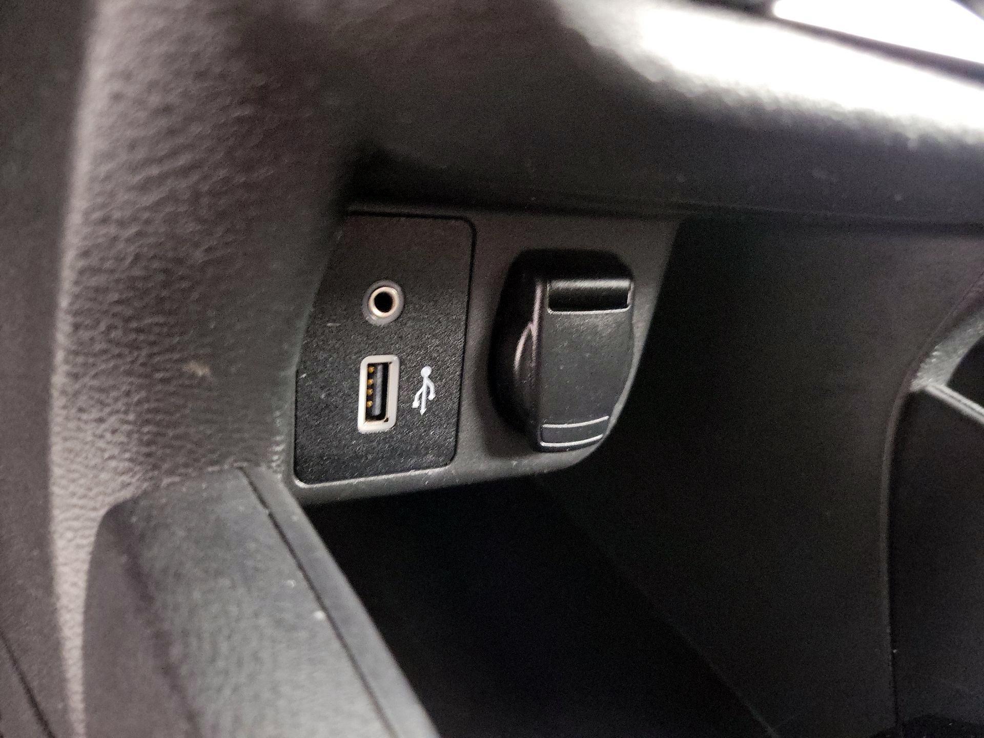Thumbnail: 2020 Nissan Versa - 17